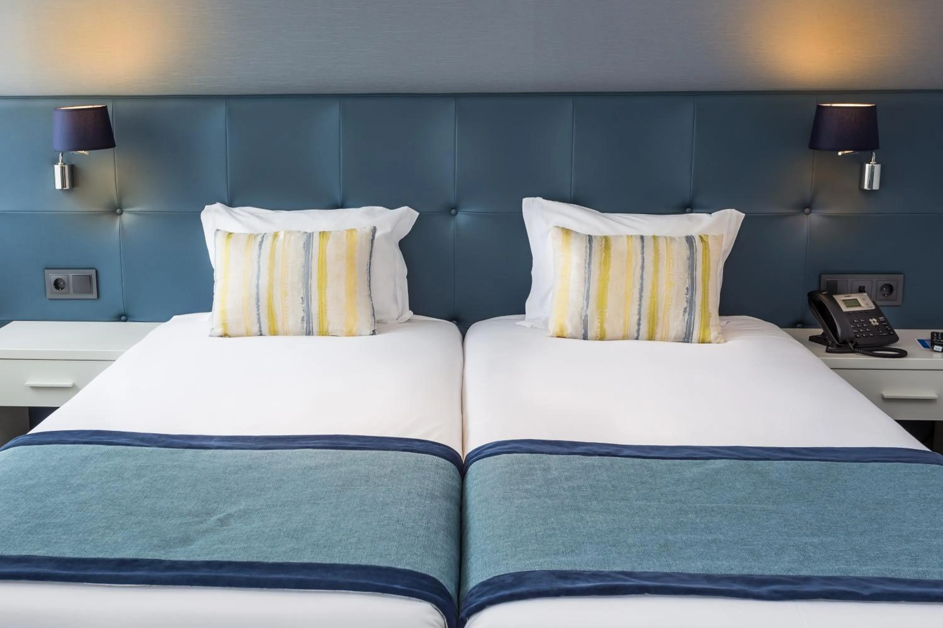 Bedroom, Bed in Empire Lisbon Hotel