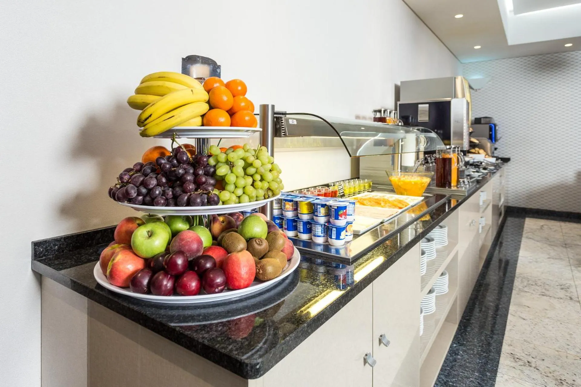 Continental breakfast in Empire Lisbon Hotel