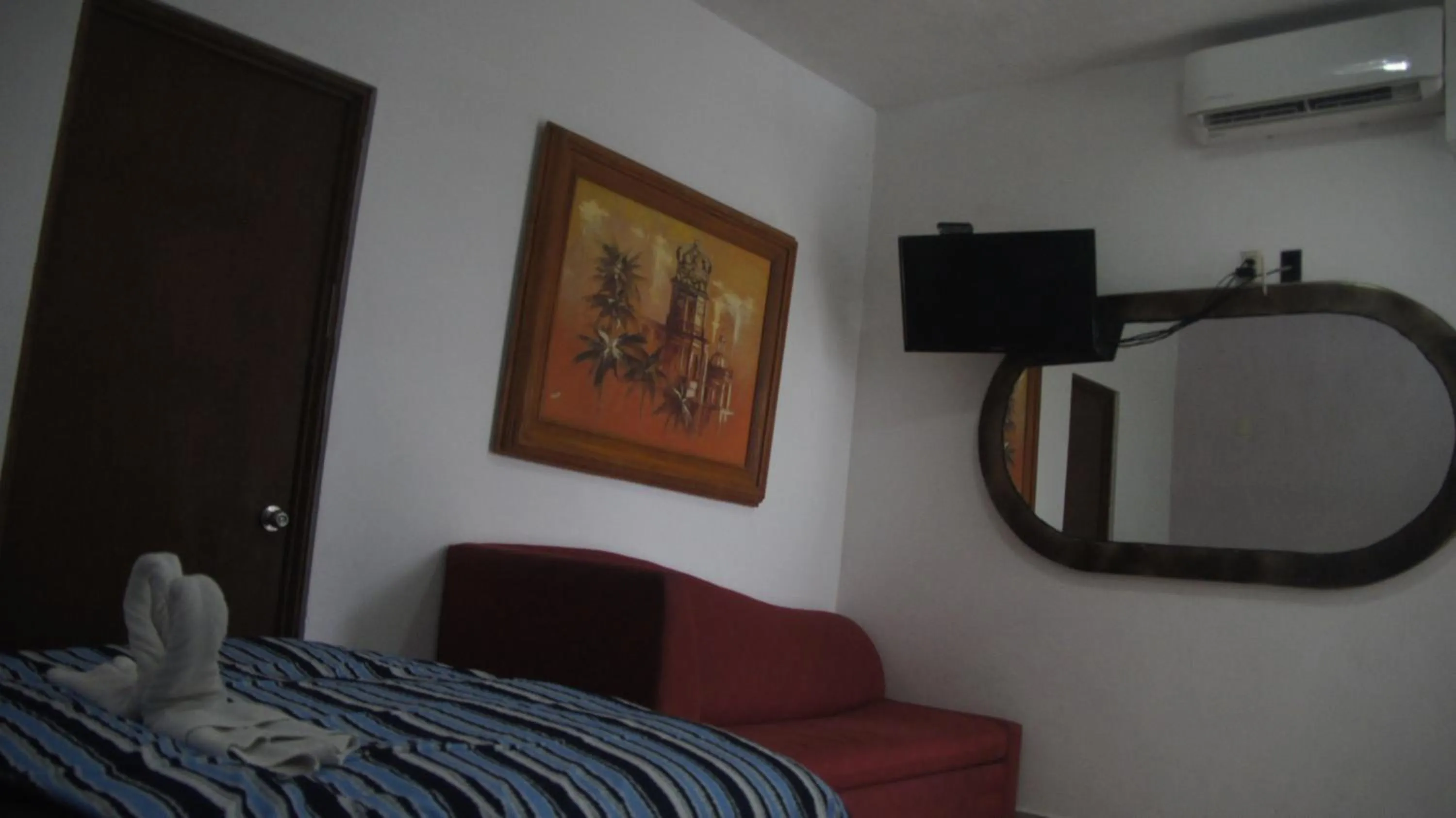 Bed in Casa del Parque Vallarta