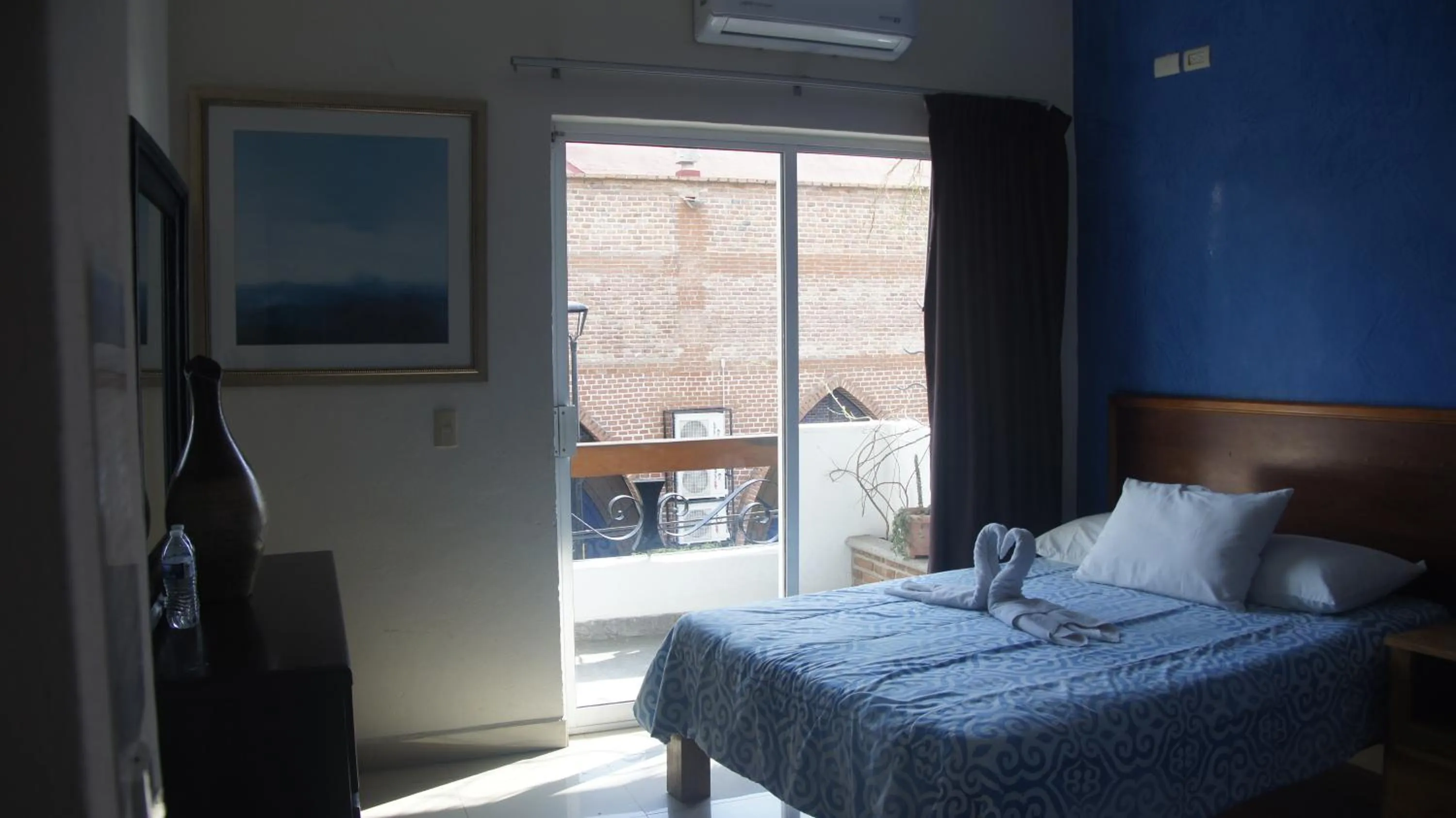 Bed in Casa del Parque Vallarta