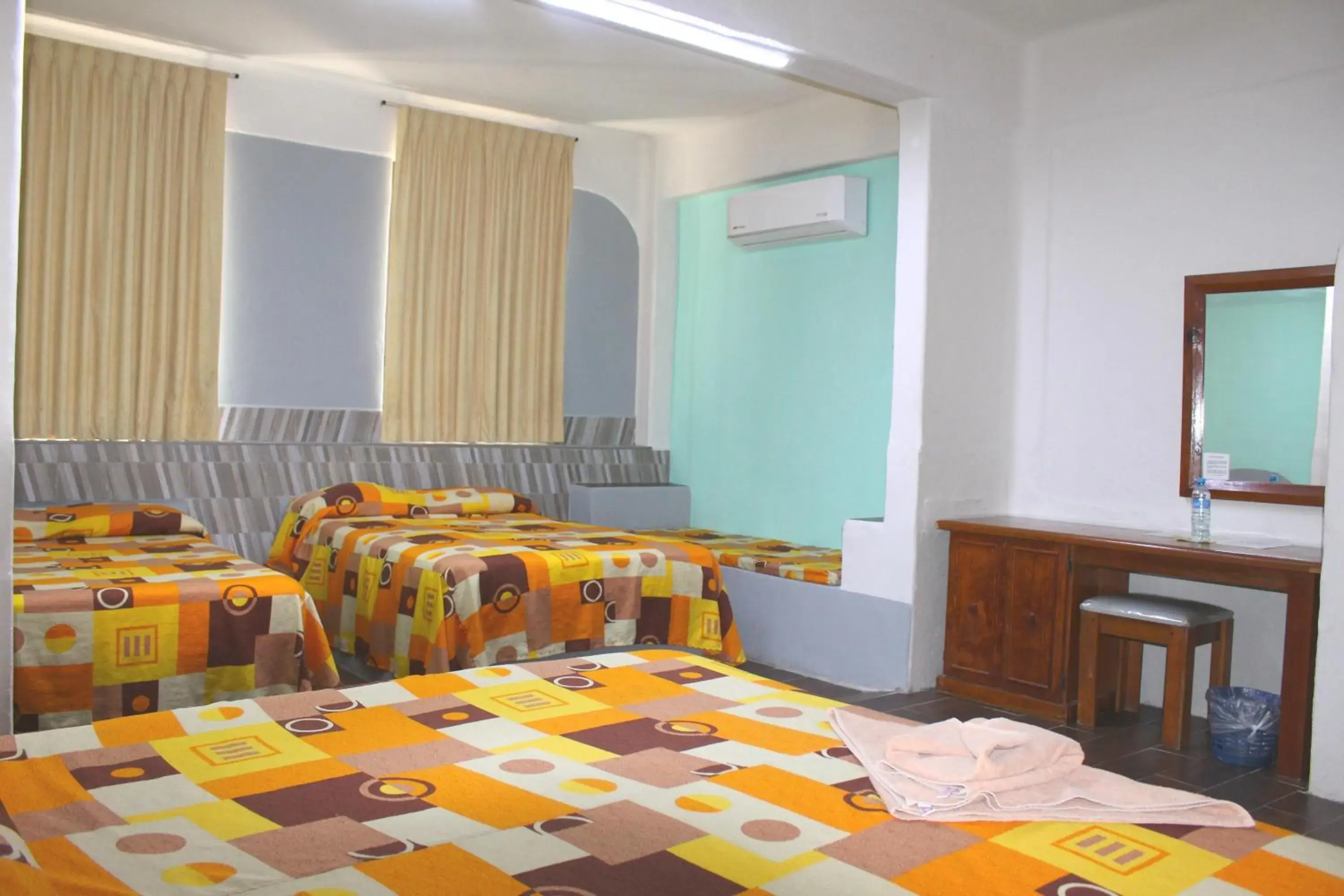 Triple Room with Balcony in Hotel Arrecife Huatulco Plus Triple Room with Balcony in Hotel Arrecife Huatulco Plus