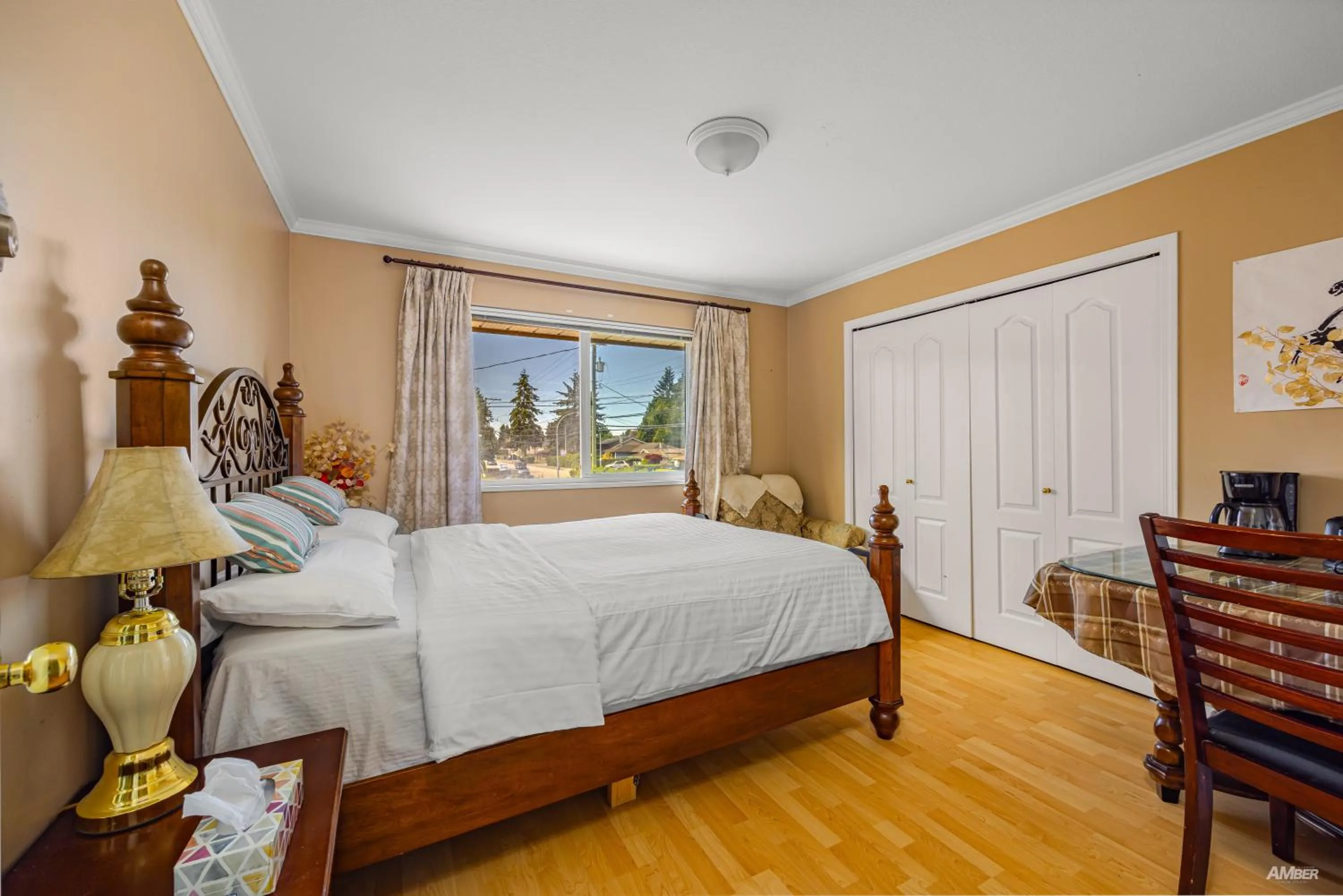 Bed in Charming Family Hotel