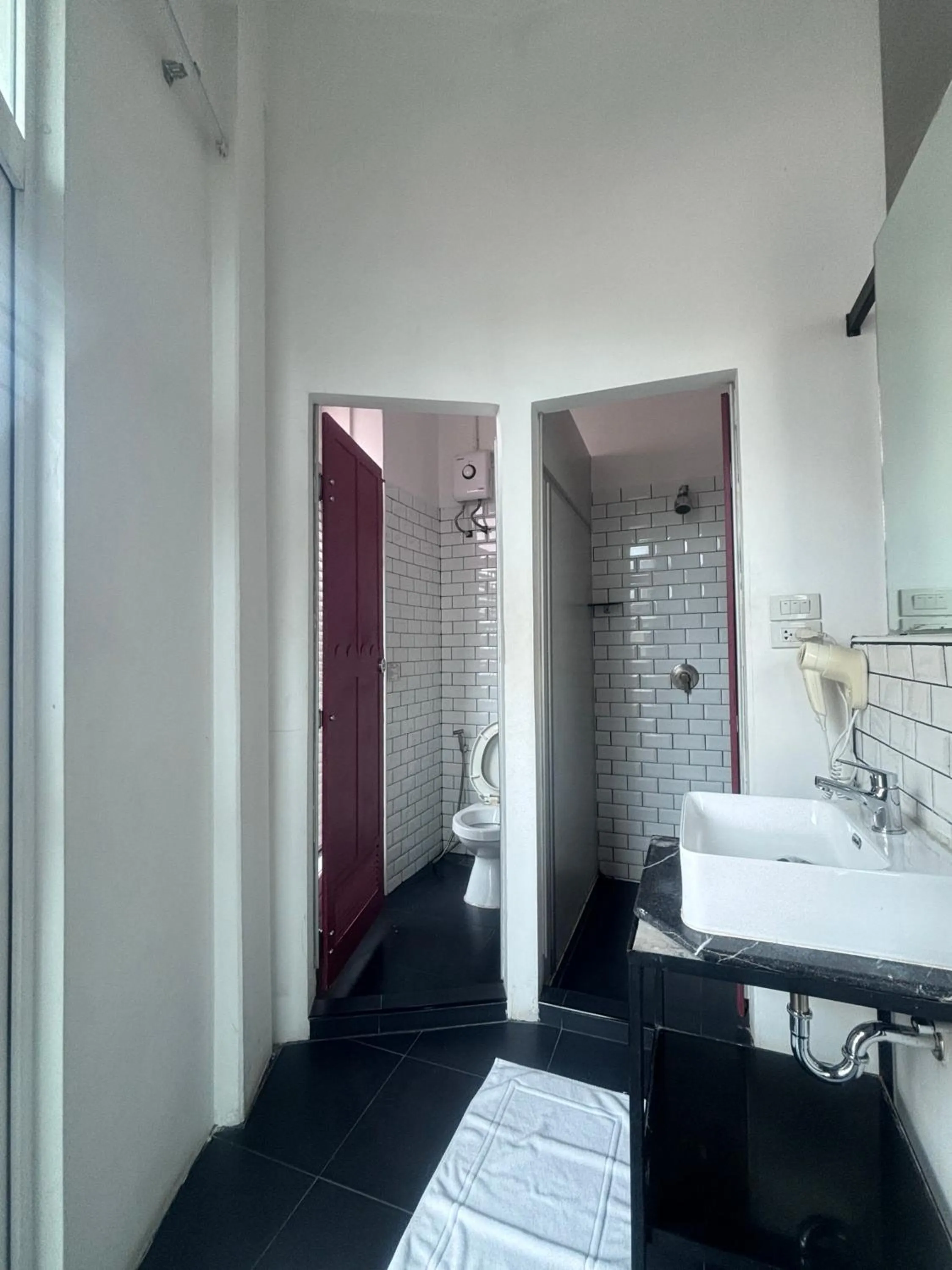 Bathroom in Cacha Bed