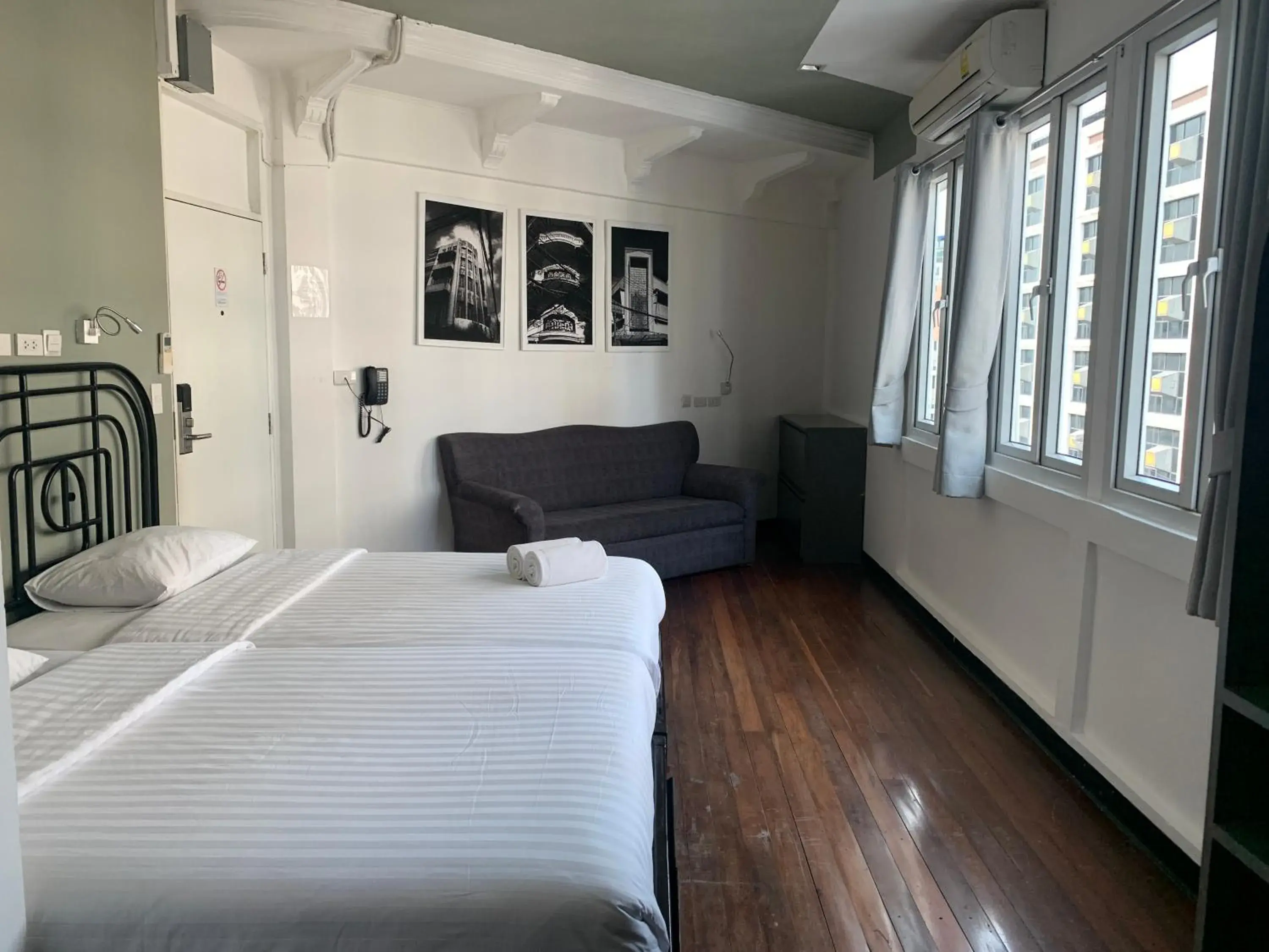 Deluxe Triple Room in Cacha Bed Deluxe Triple Room in Cacha Bed