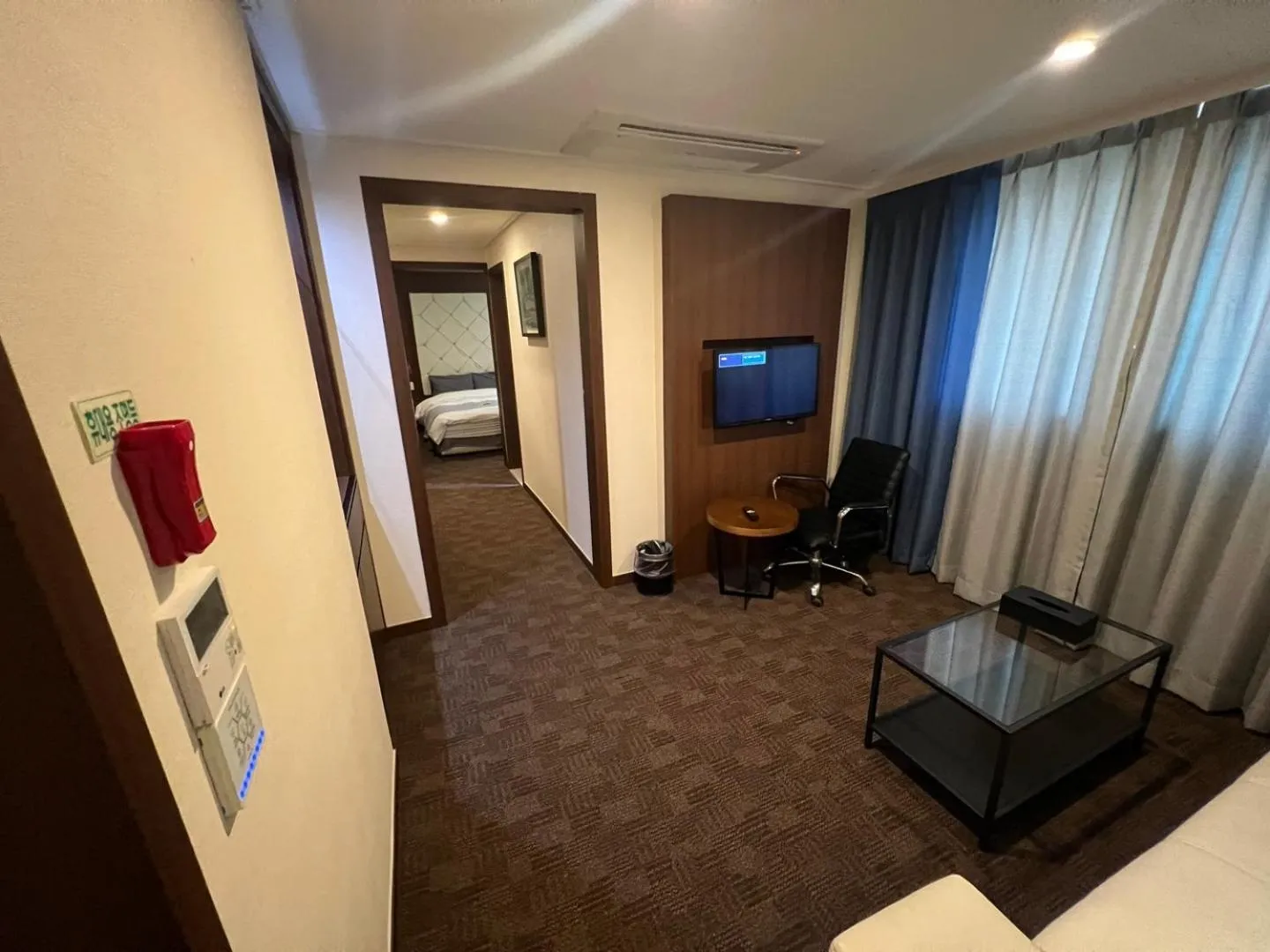 Bed in Ramada Taebaek Hotel