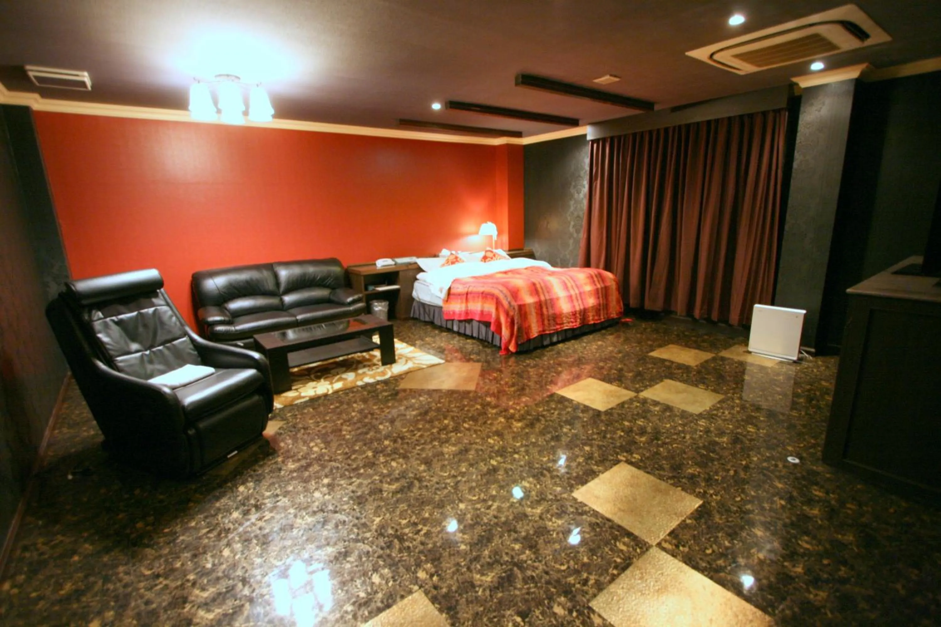 Bedroom, Bed in Hotel Sari Resort Takinoyashiro (Adults Only)