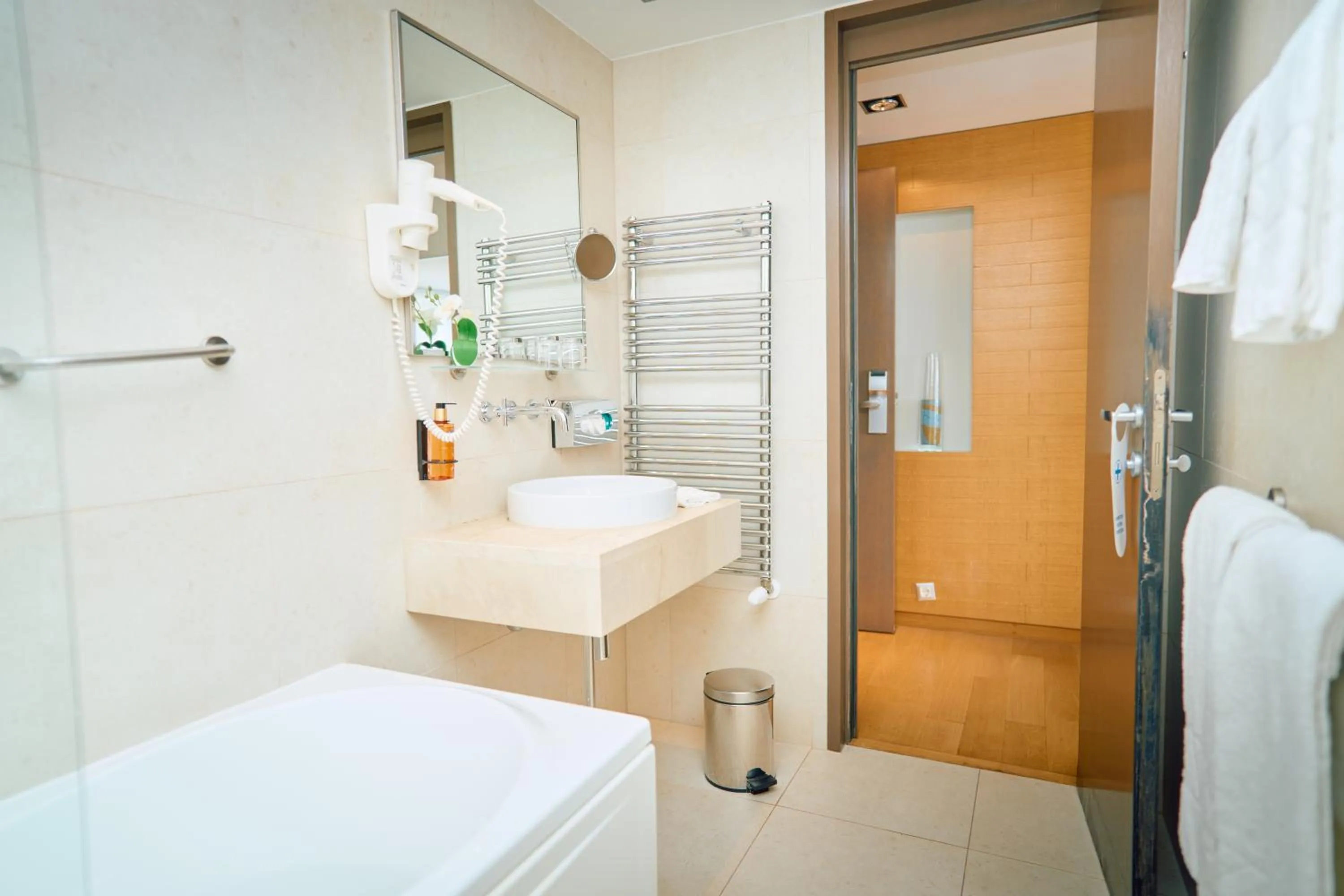 Bathroom, Bed in ASTORIA Hotel Opatija