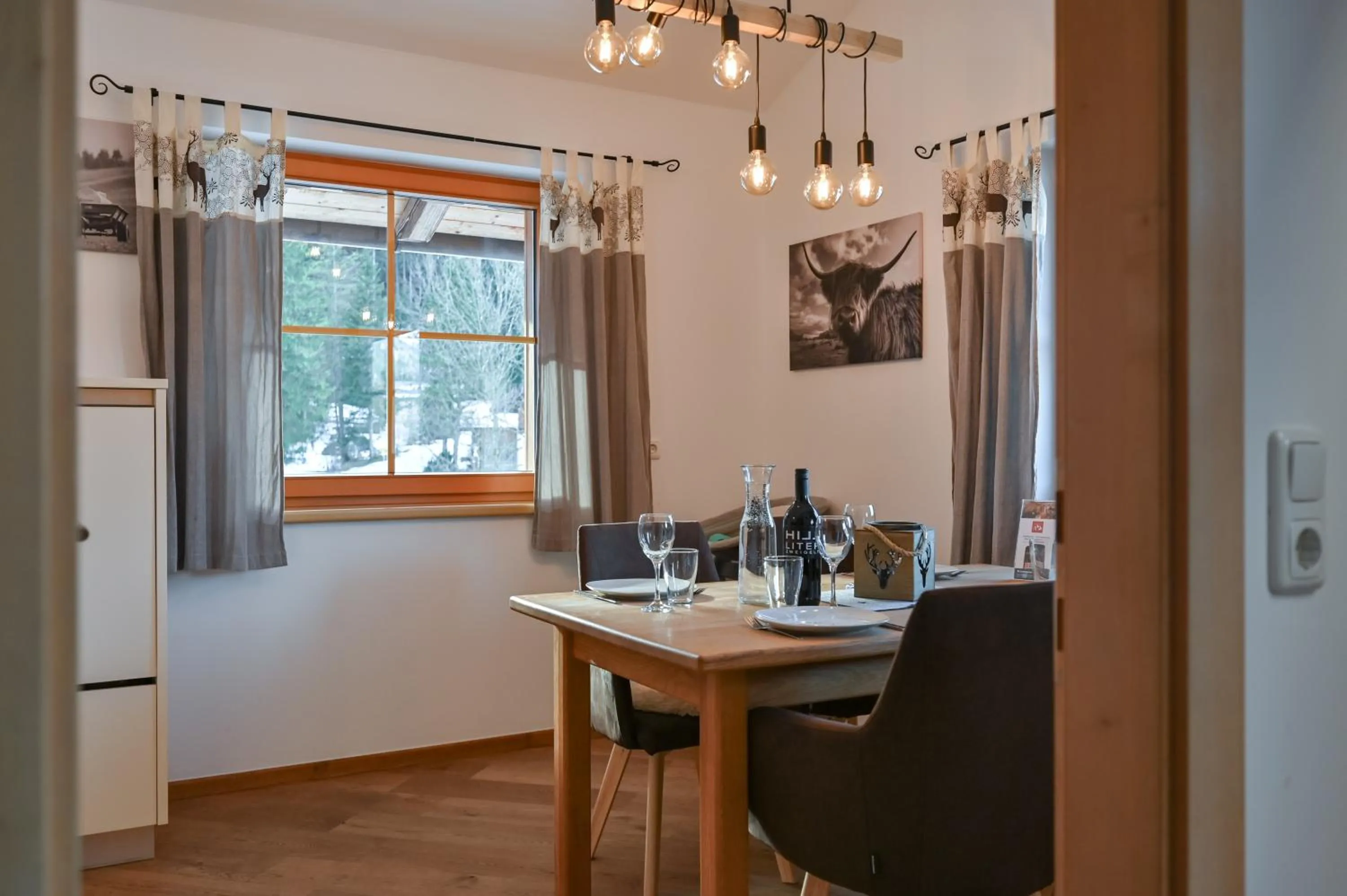 Dining area in Braito's Seaside Lodges und Suites, Ferienhäuser und Ferienwohnungen
