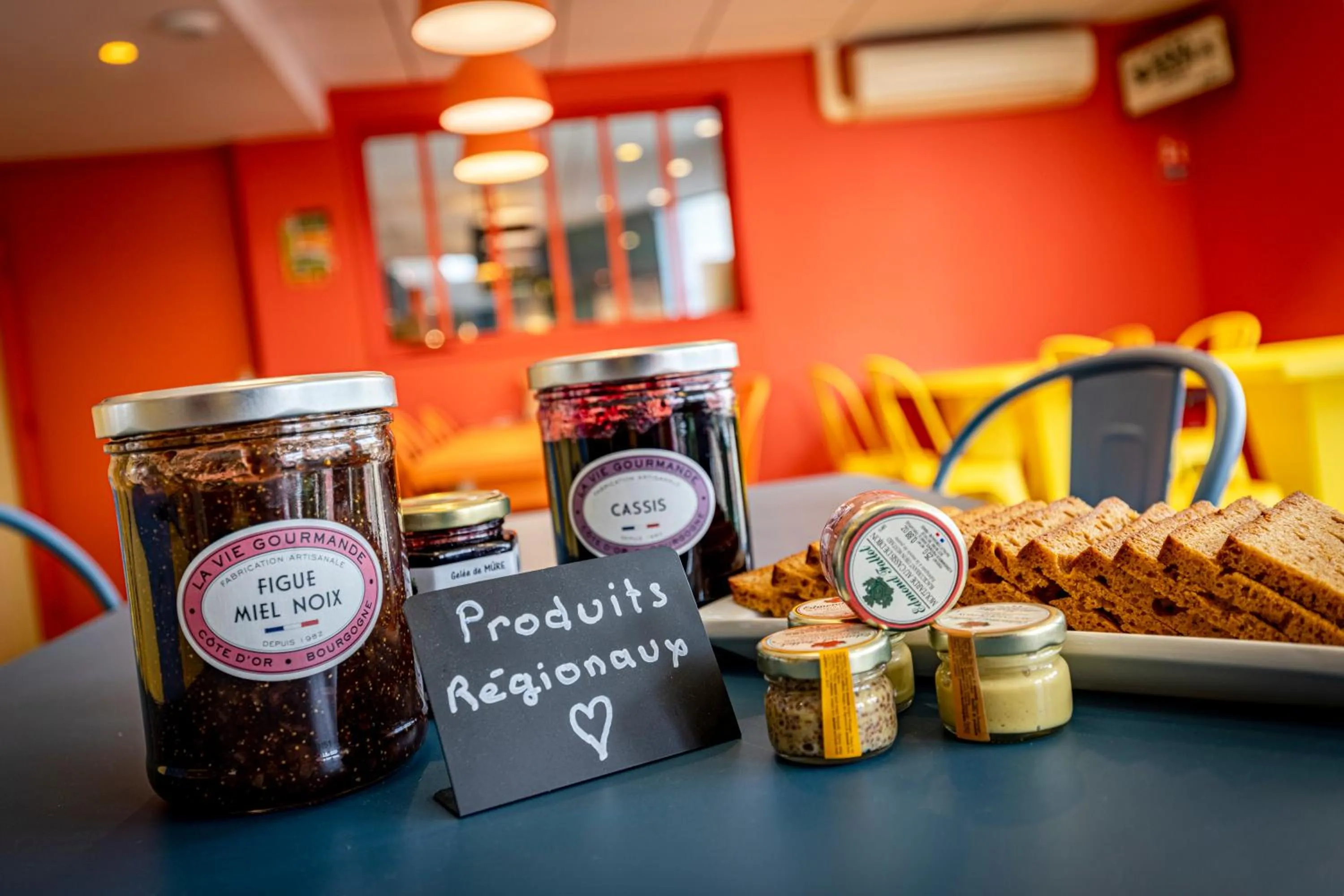 Breakfast in Coto Hotel