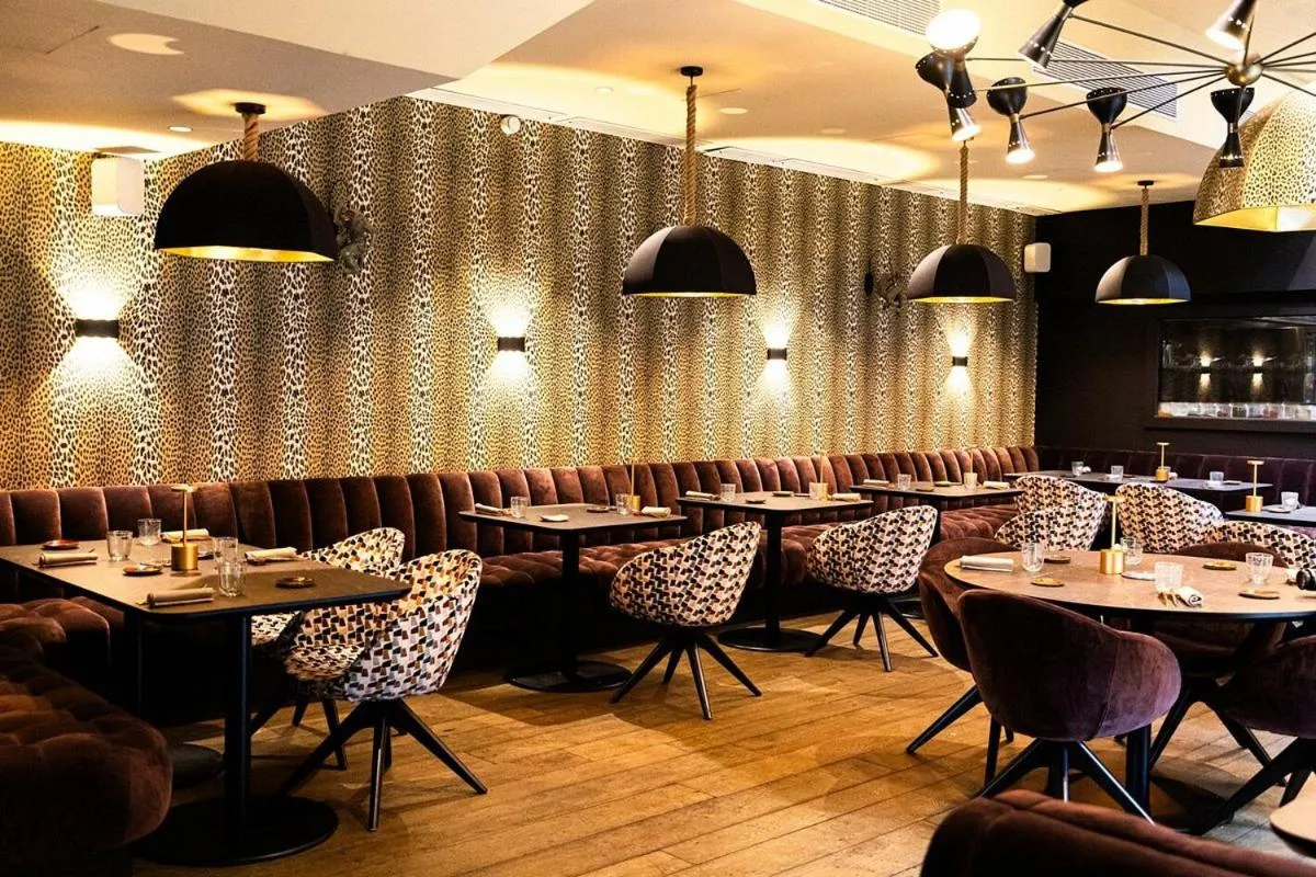 Restaurant/places to eat in Hotel L'Arbre Voyageur - LILLE