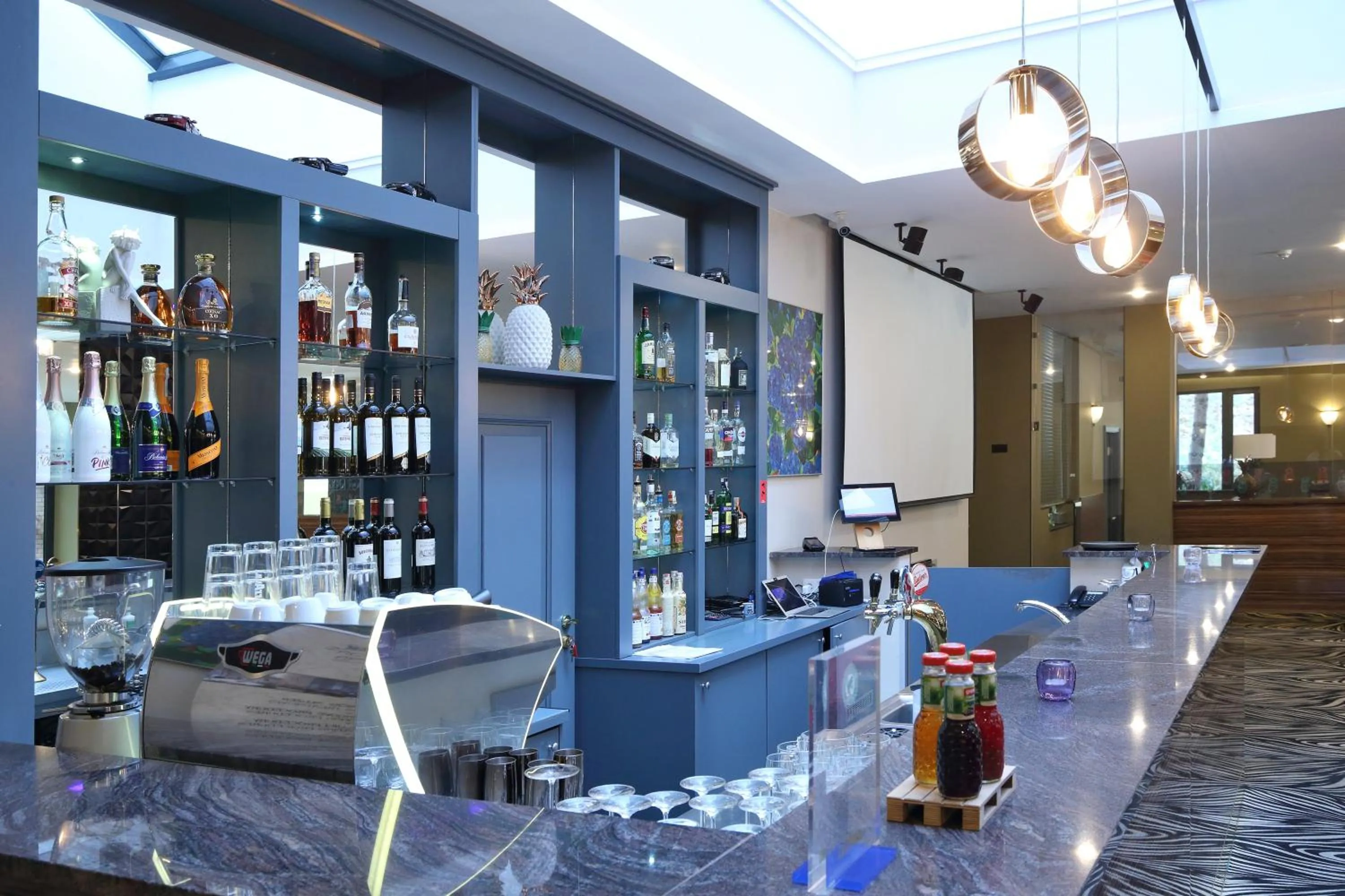 Lounge or bar in Carlsbad INN hotel & apartments