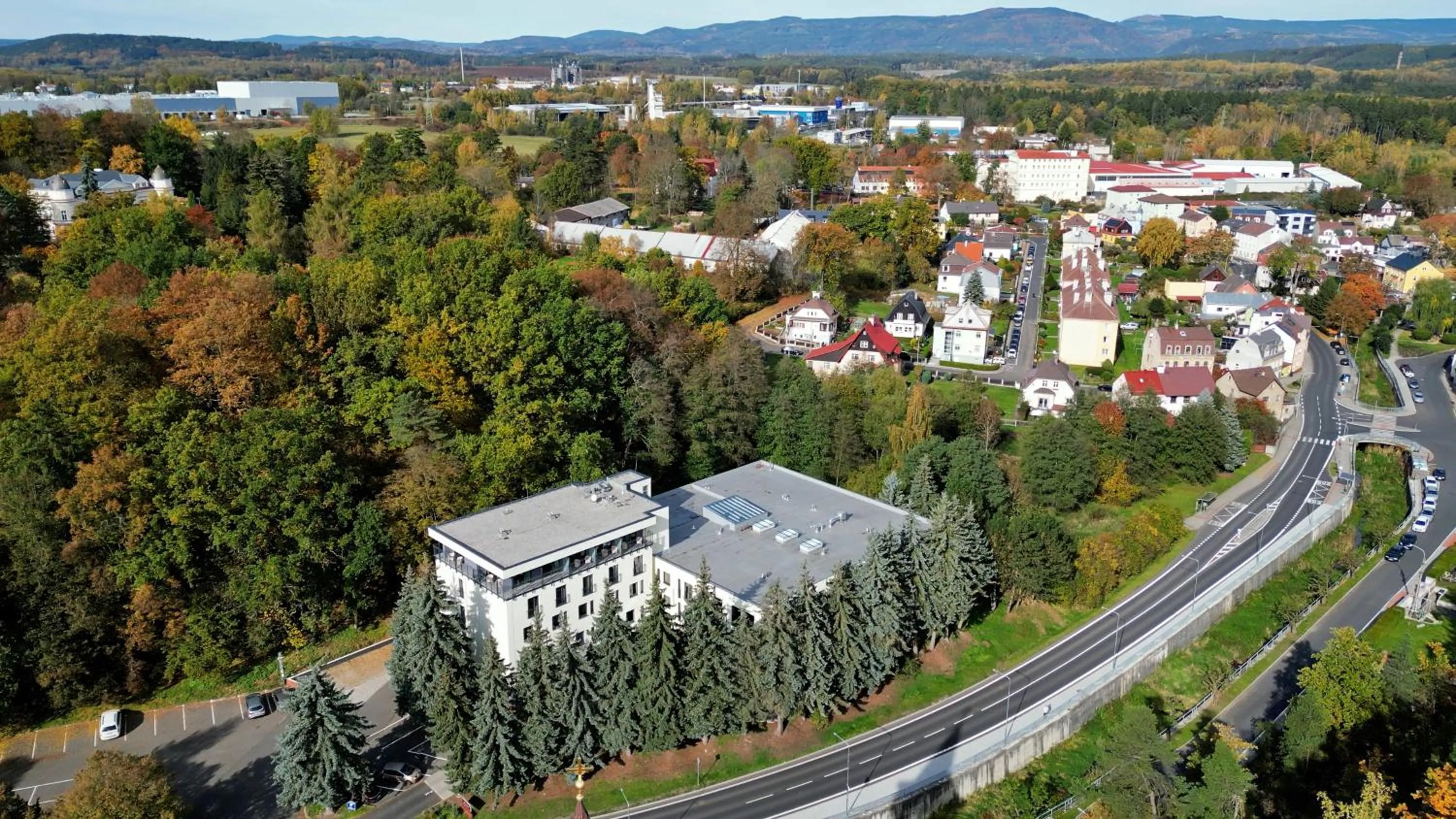 Property building in Carlsbad INN hotel & apartments