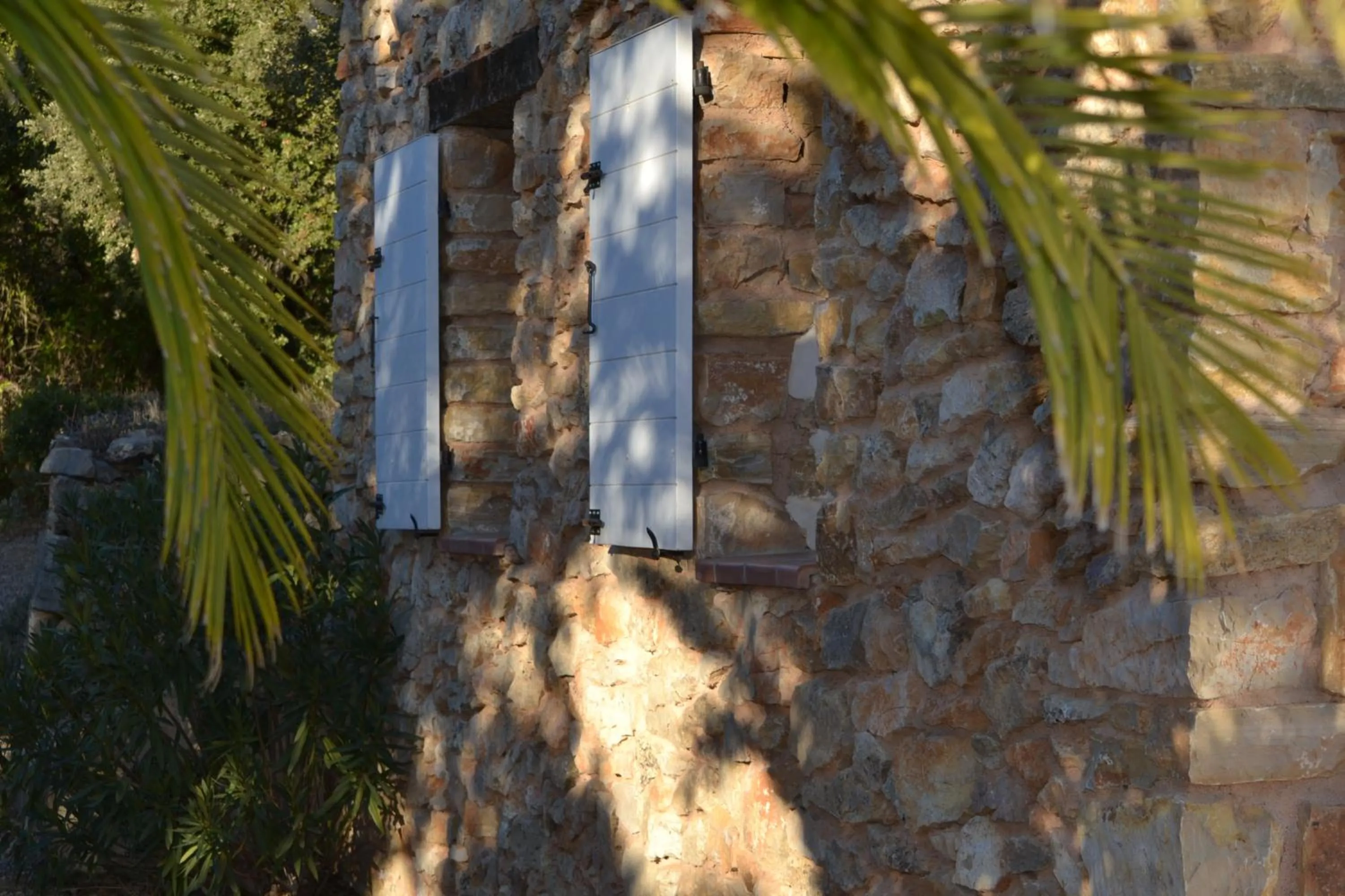 Facade/entrance in Tivoli en Provence