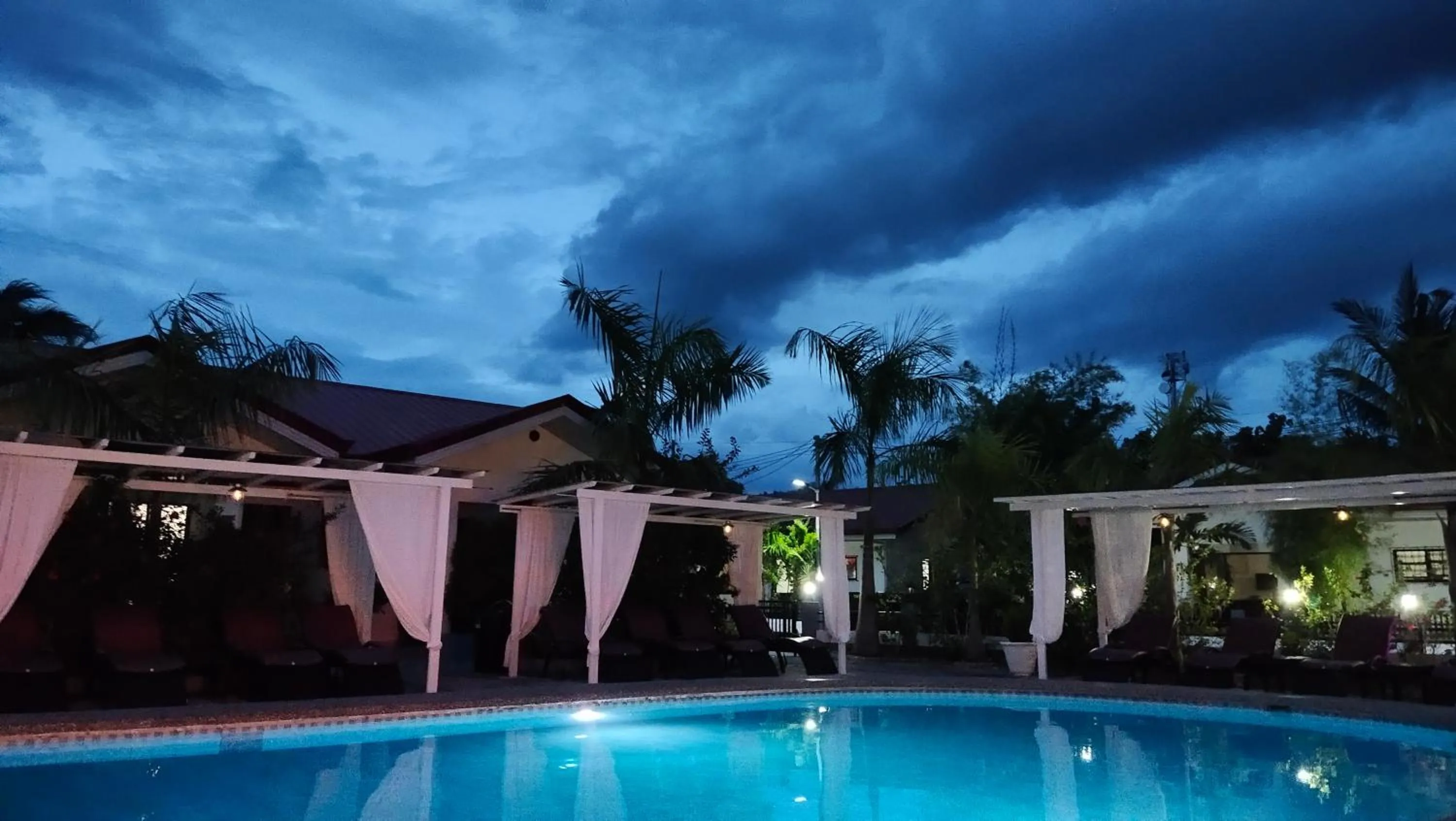 Garden Village Resort