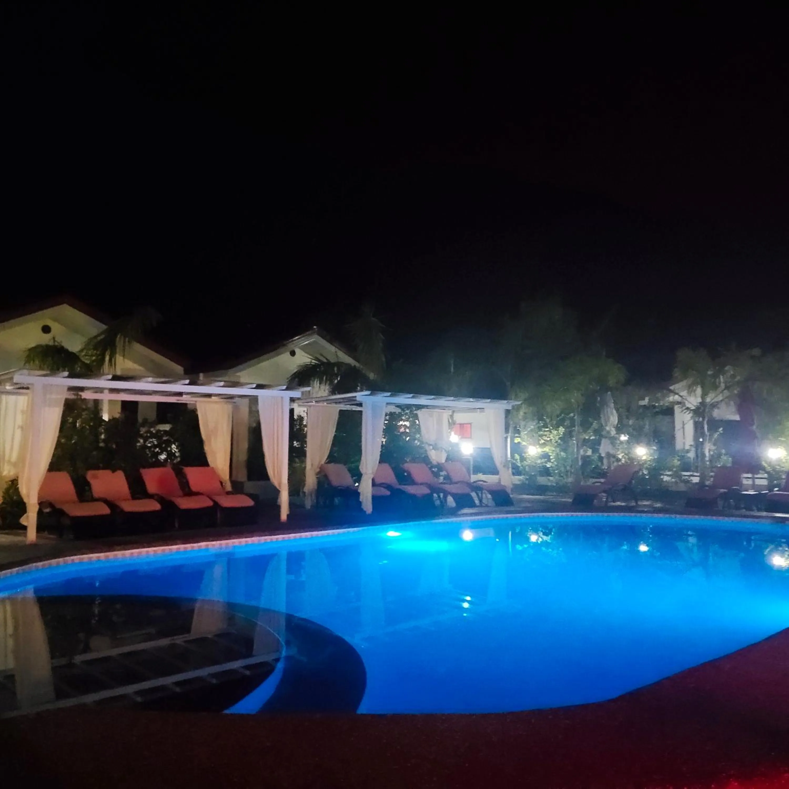 Garden Village Resort