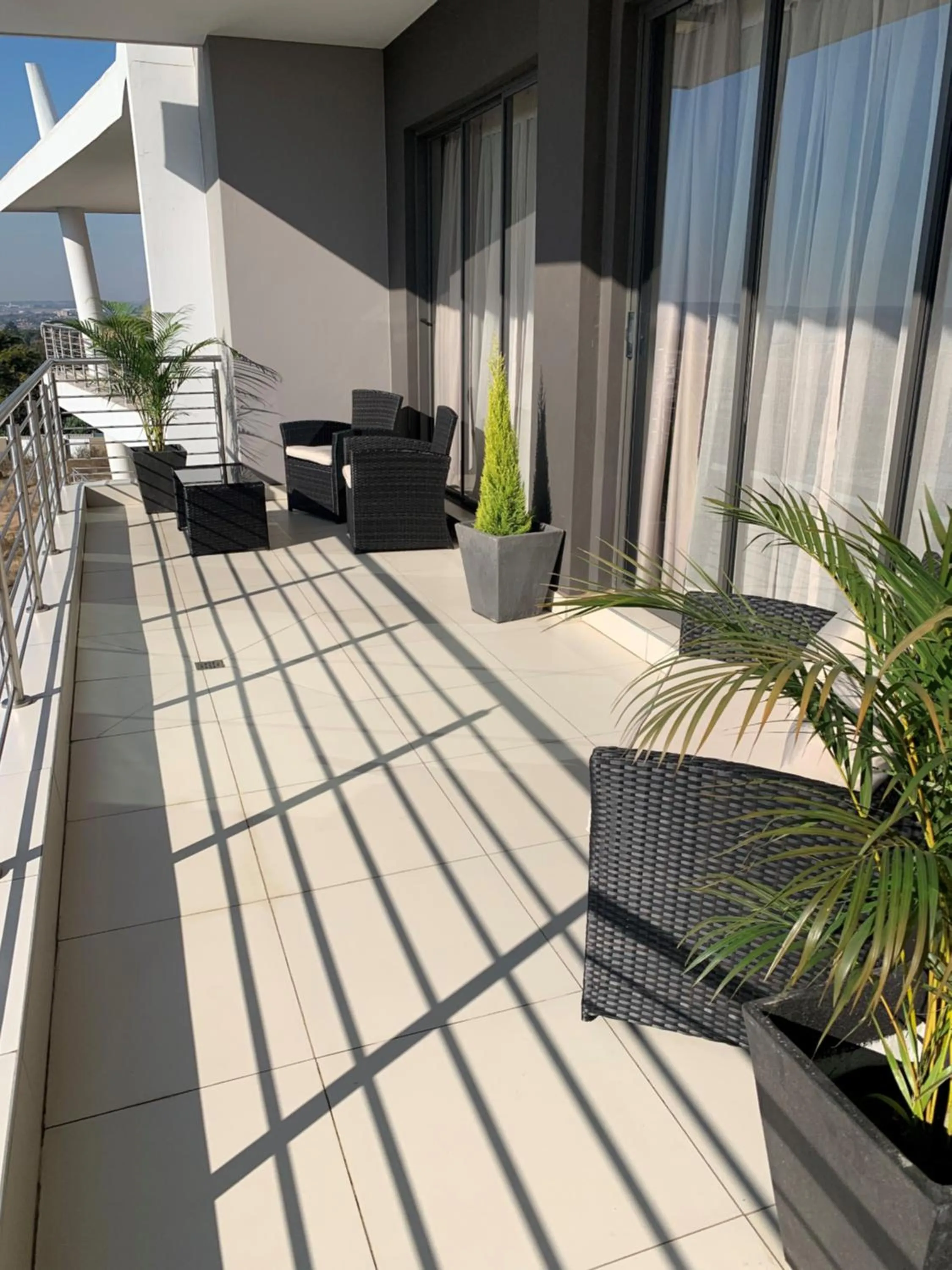 Patio in CAG The Hub Bryanston
