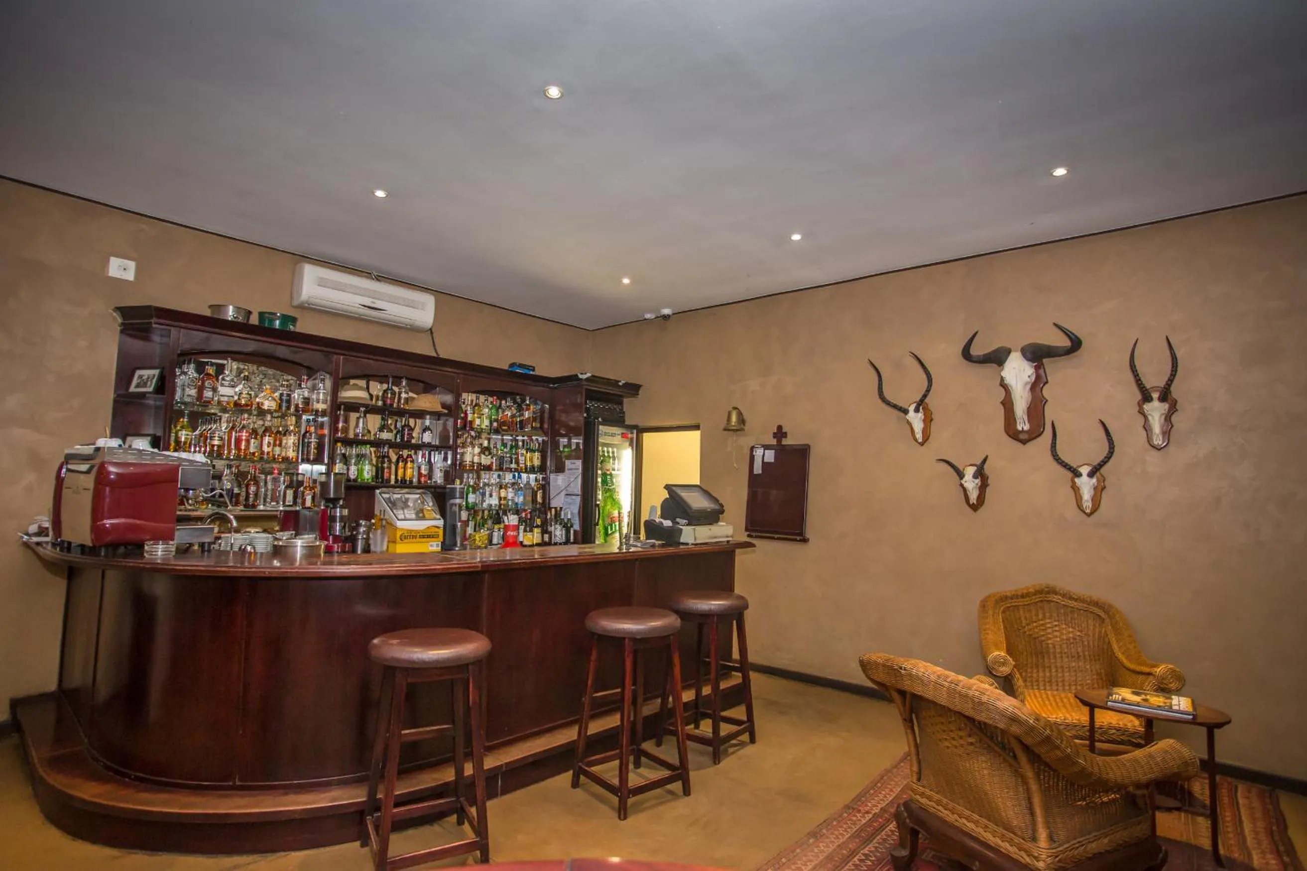 Lounge or bar in Hamiltons Lodge & Restaurant