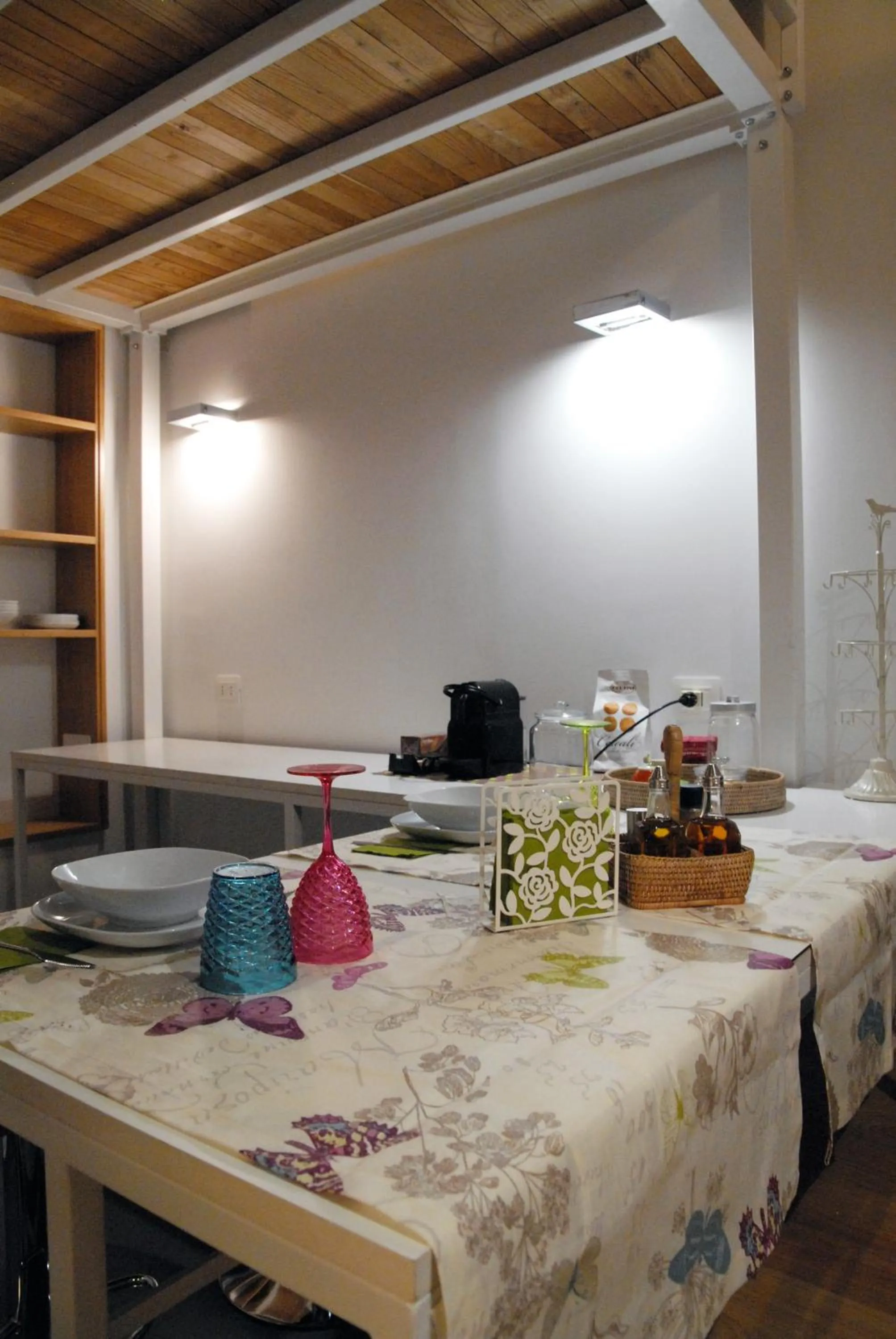 Dining area, Bed in Loft 17