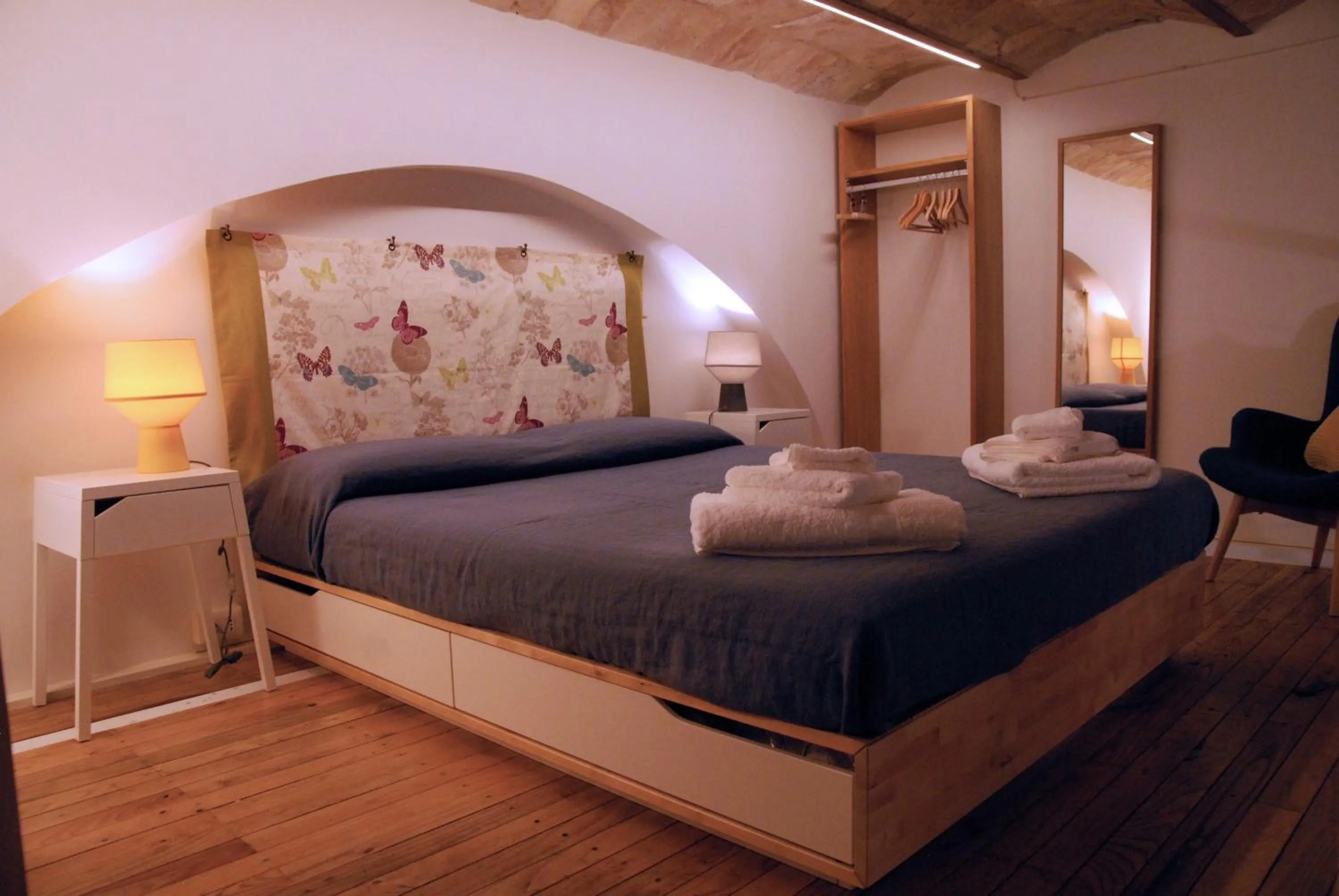 Bedroom, Bed in Loft 17
