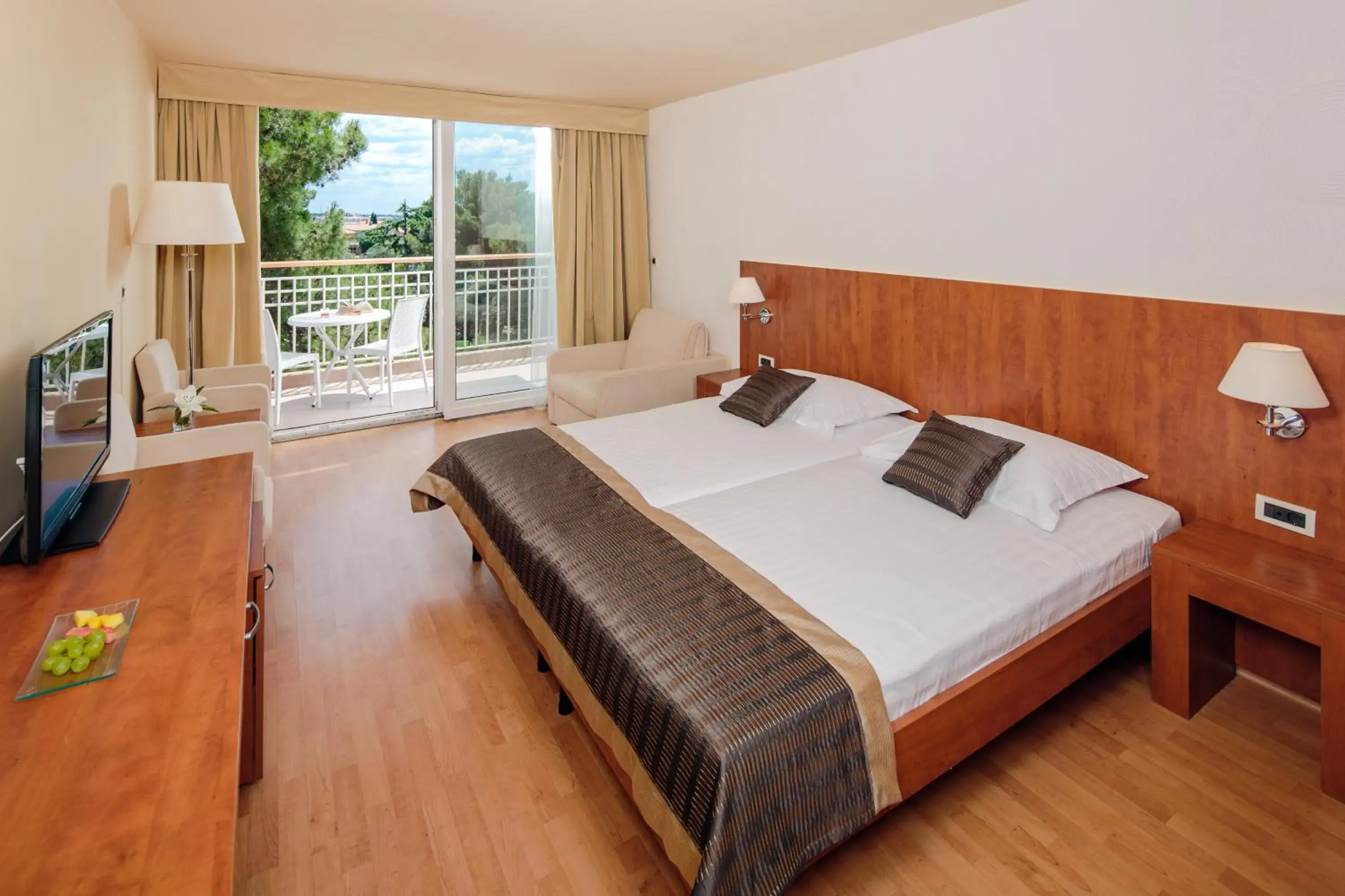 Classic Room with Balcony - Park Side in Hotel Umag Plava Laguna Classic Room with Balcony - Park Side in Hotel Umag Plava Laguna