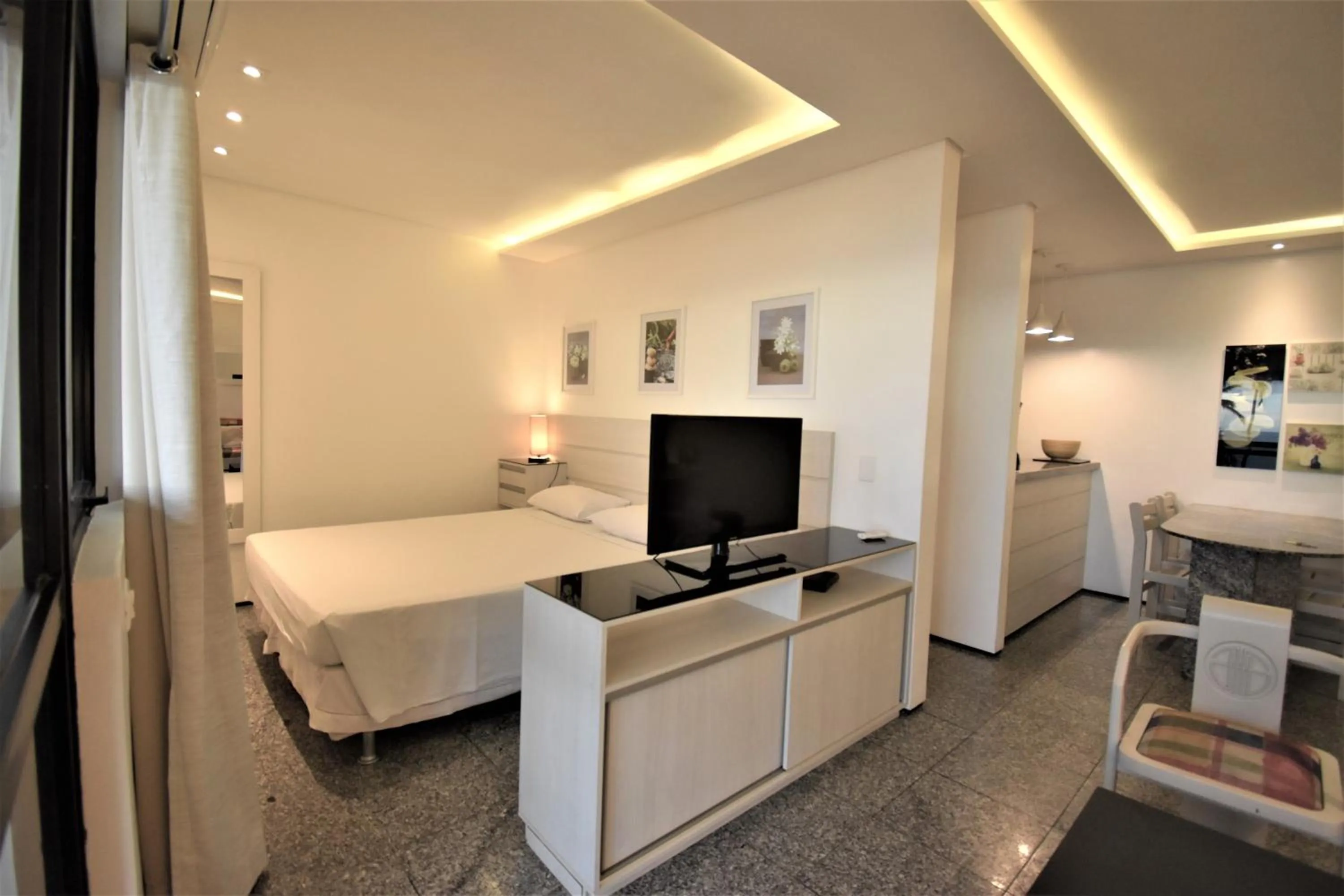 TV and multimedia in Seaflats Iracema Residence