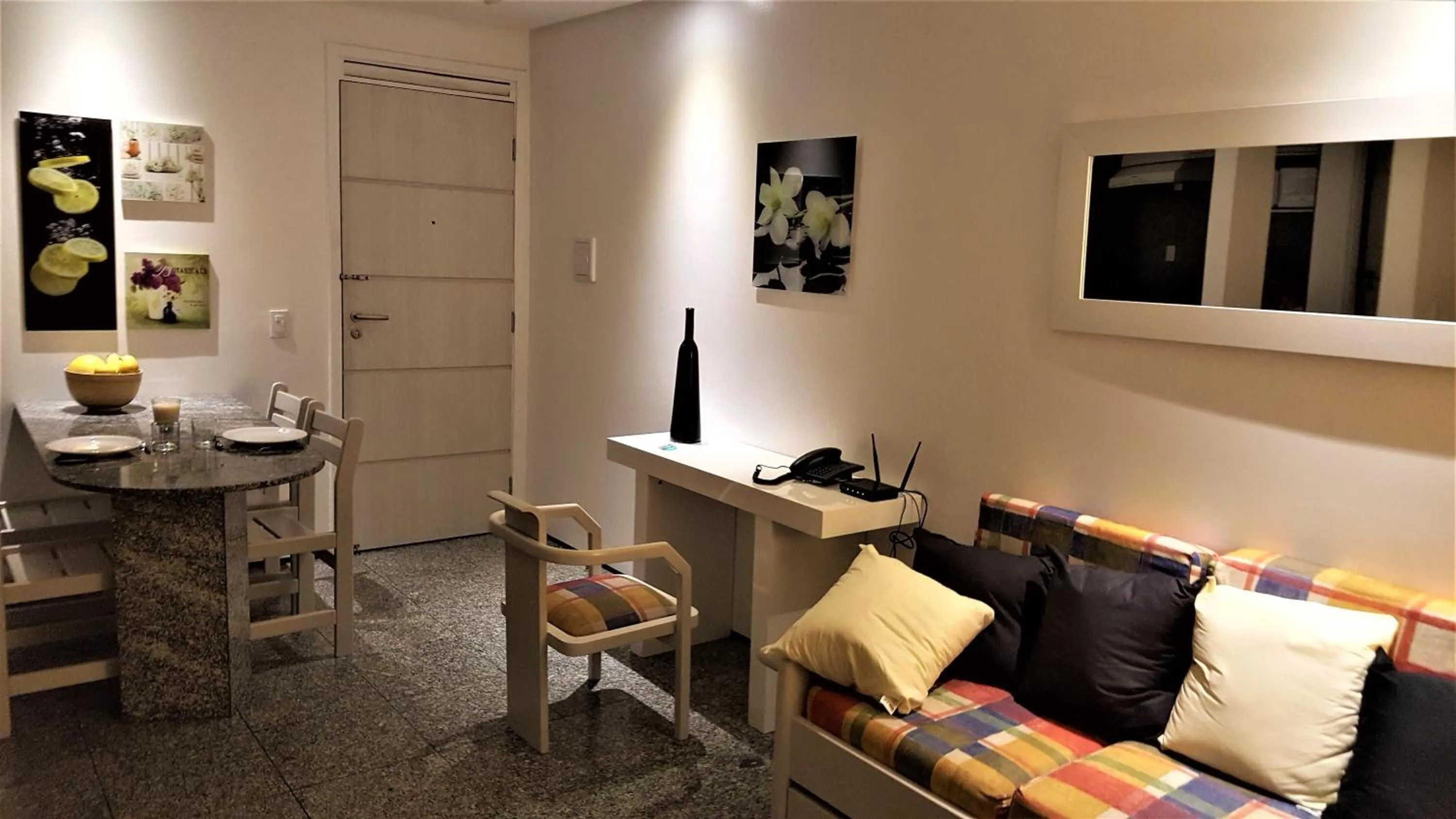 Kitchen or kitchenette in Seaflats Iracema Residence