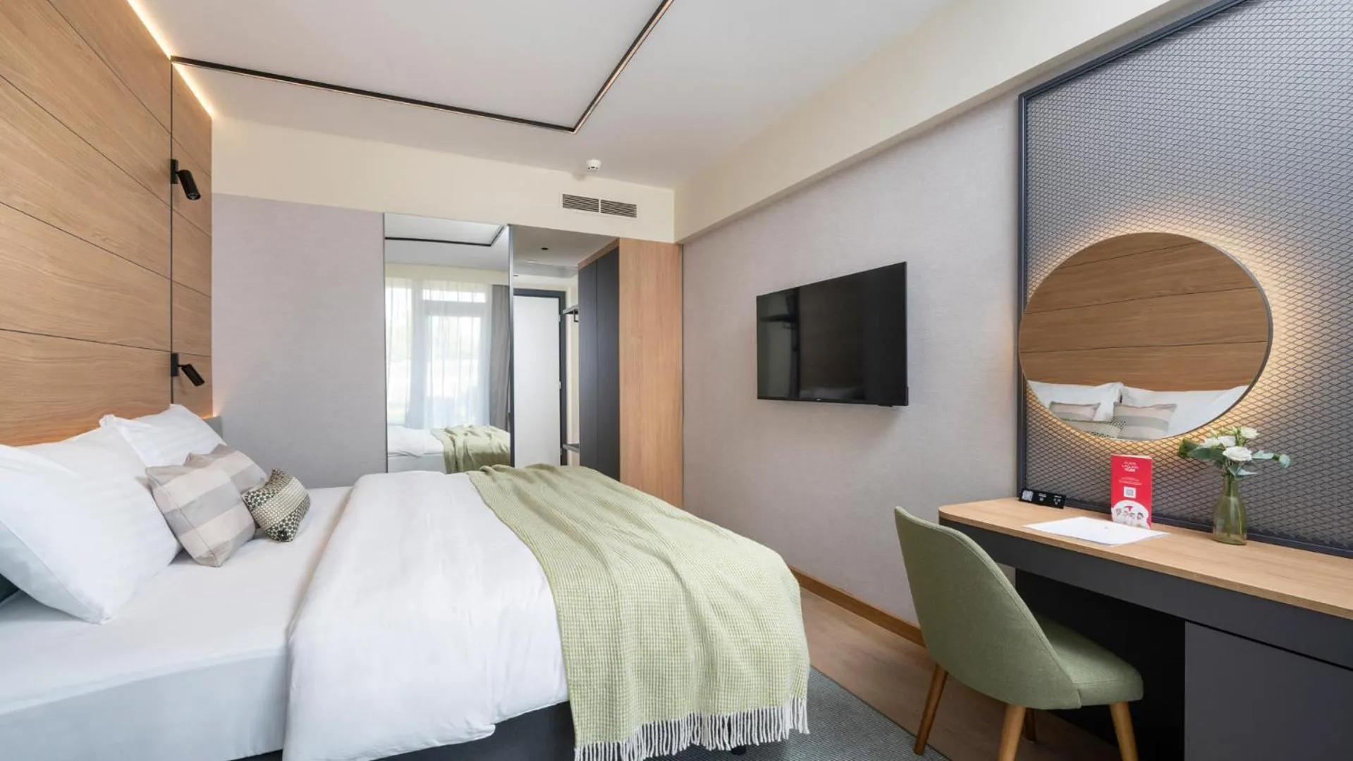 Photo of the whole room, Bed in Hotel Pelegrin Plava Laguna