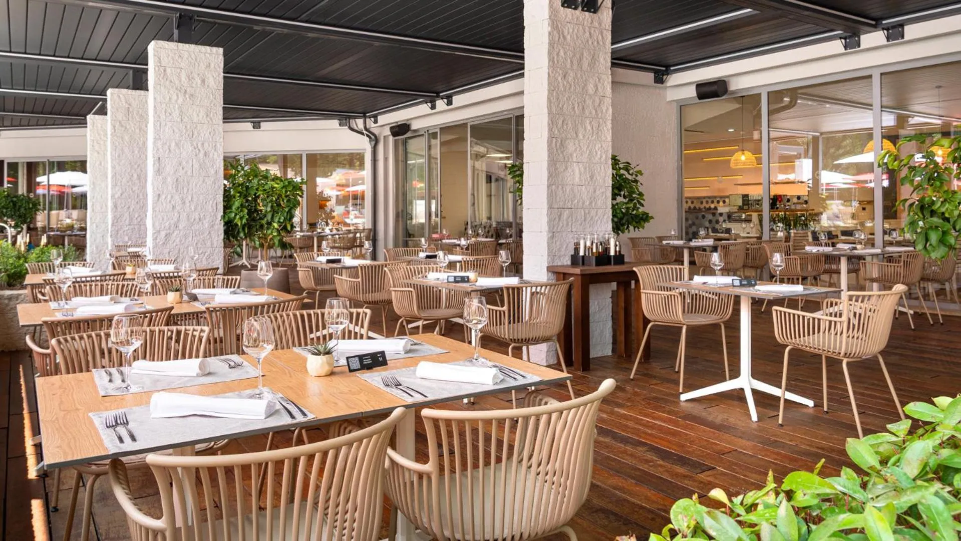 Restaurant/places to eat in Hotel Pelegrin Plava Laguna