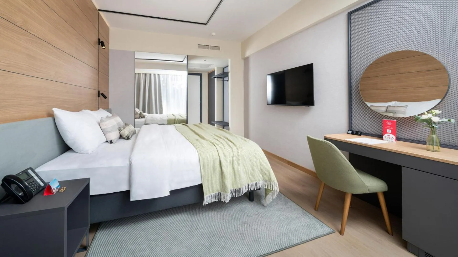 Photo of the whole room, Bed in Hotel Pelegrin Plava Laguna