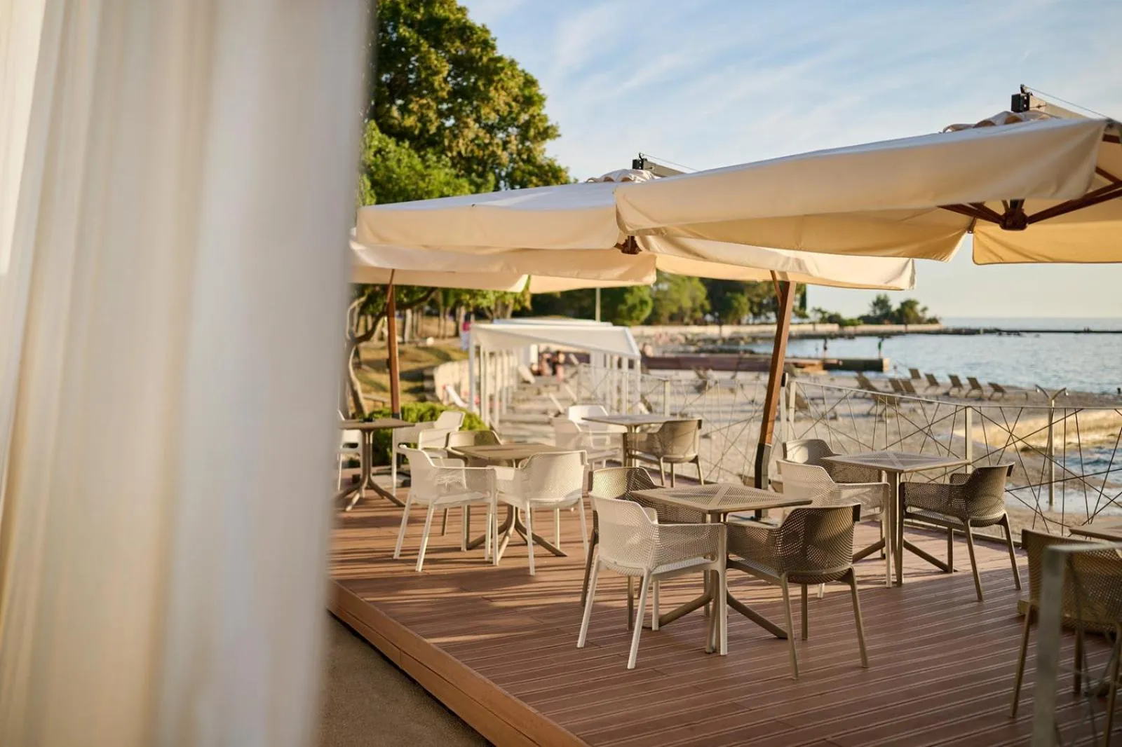 Beach in Hotel Pelegrin Plava Laguna