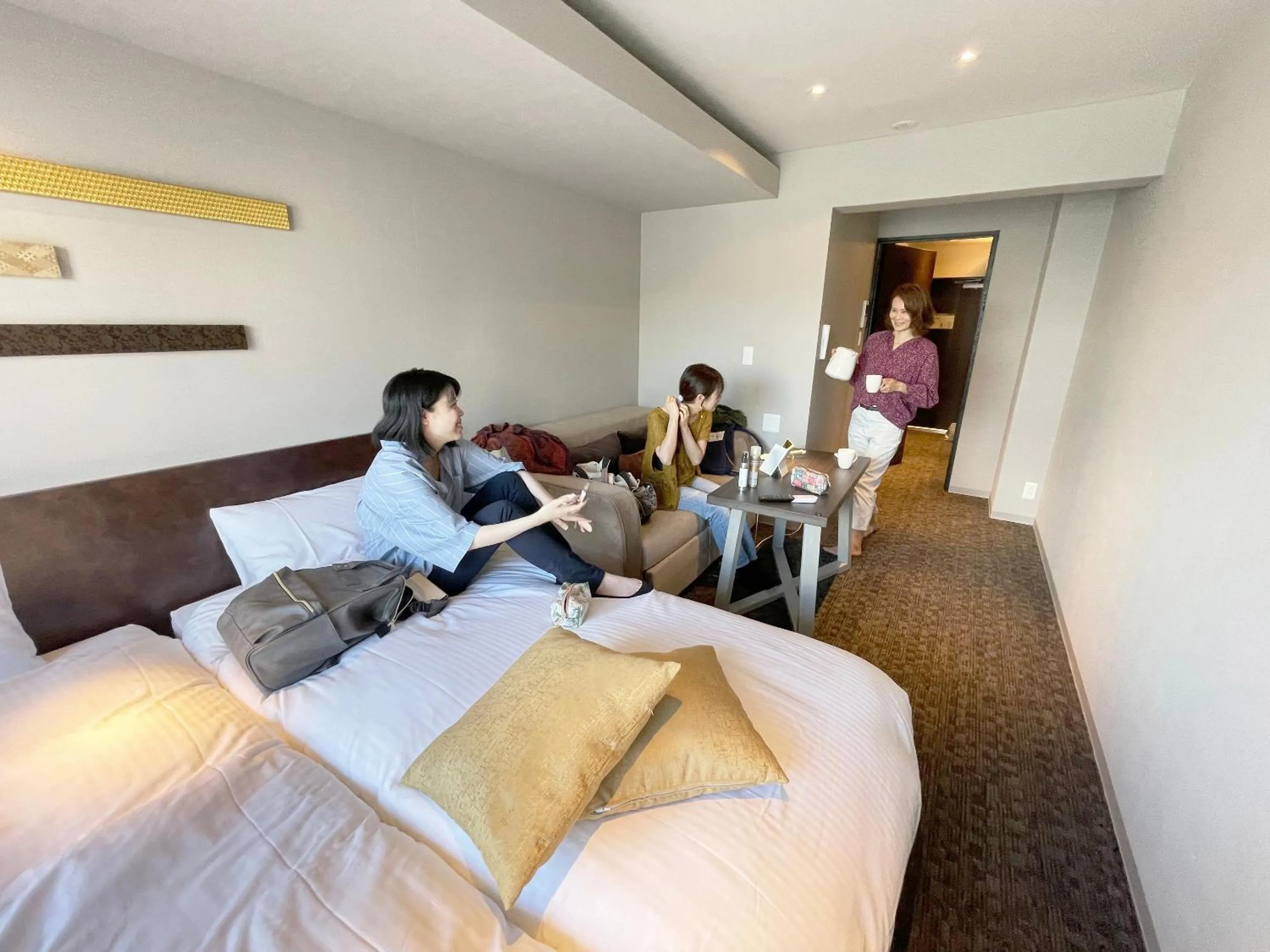 People in RESI STAY GIONDO KYOTO Higashiyama Sanjo