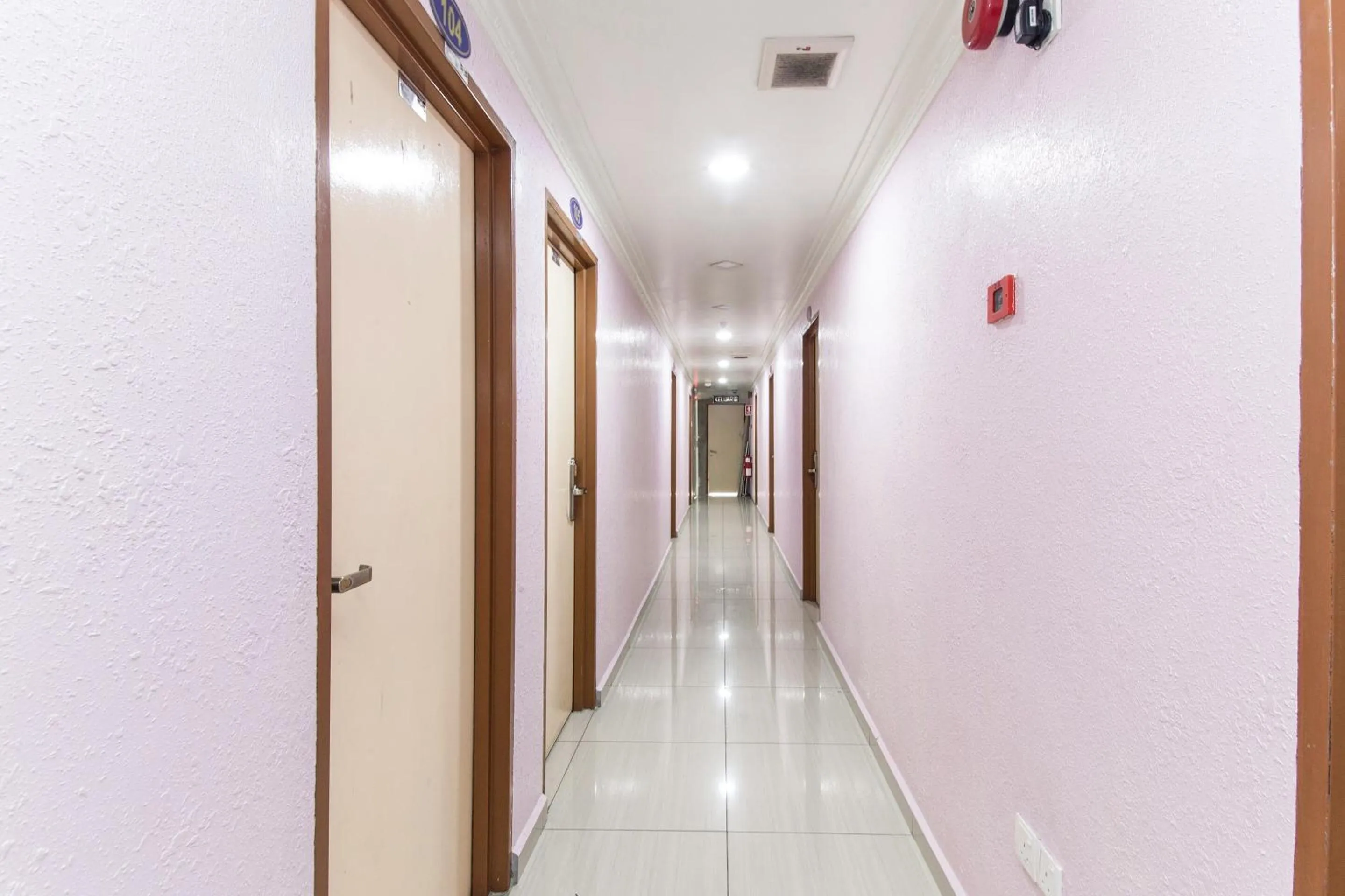 Lobby or reception in Hotel O SMC Alam Avenue