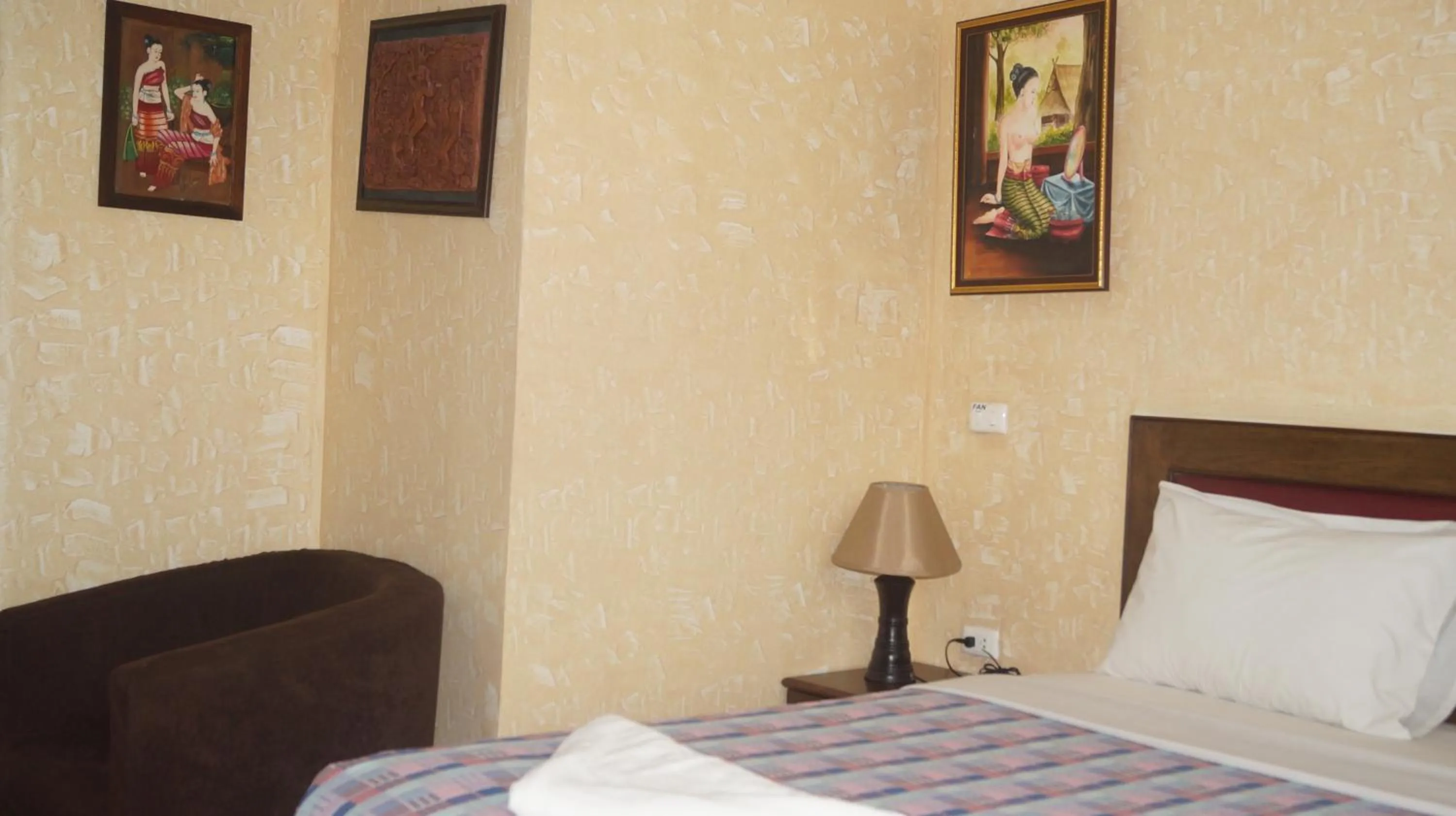 Bed in Queen Victoria Inn