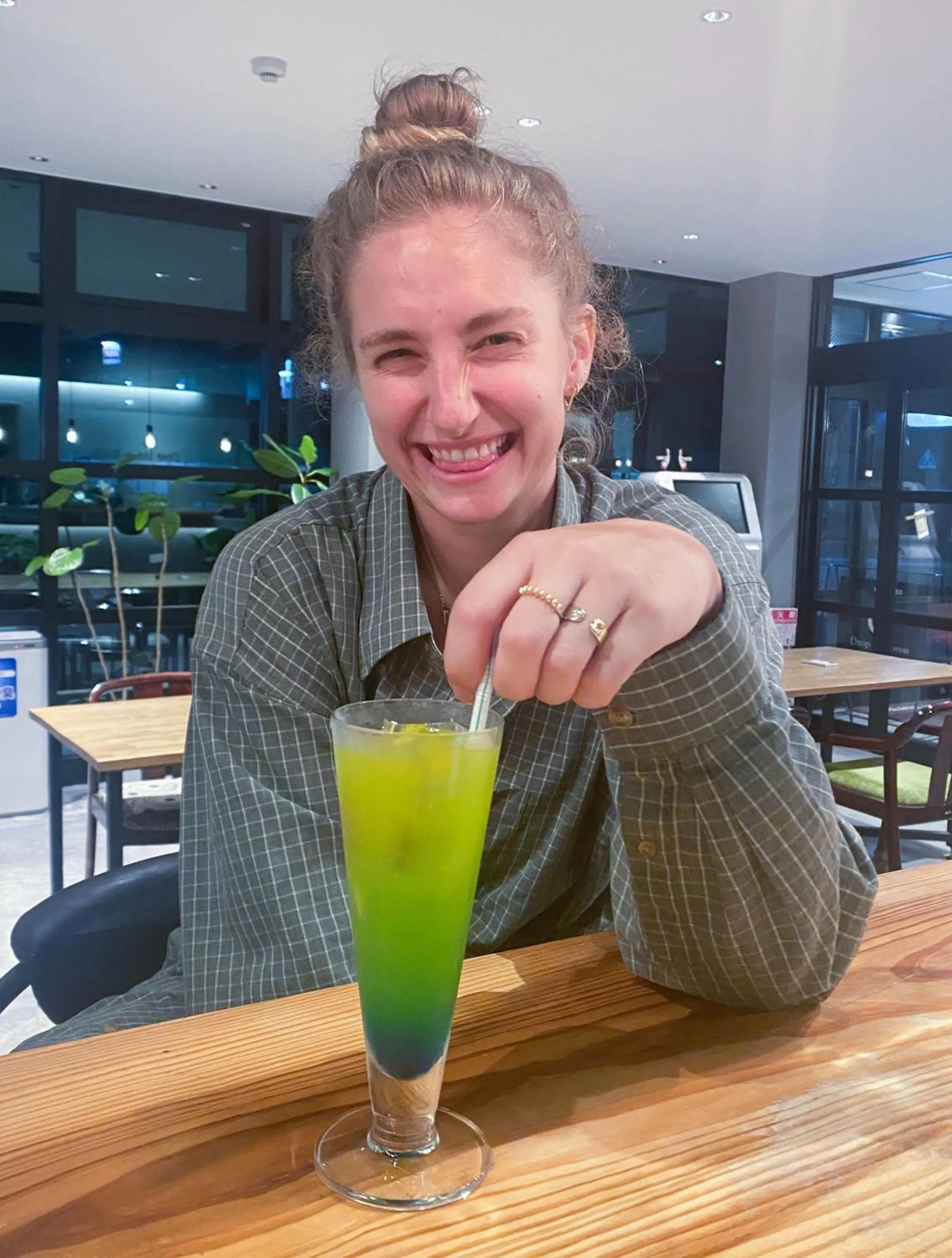 Lounge or bar in Drop Inn Tottori