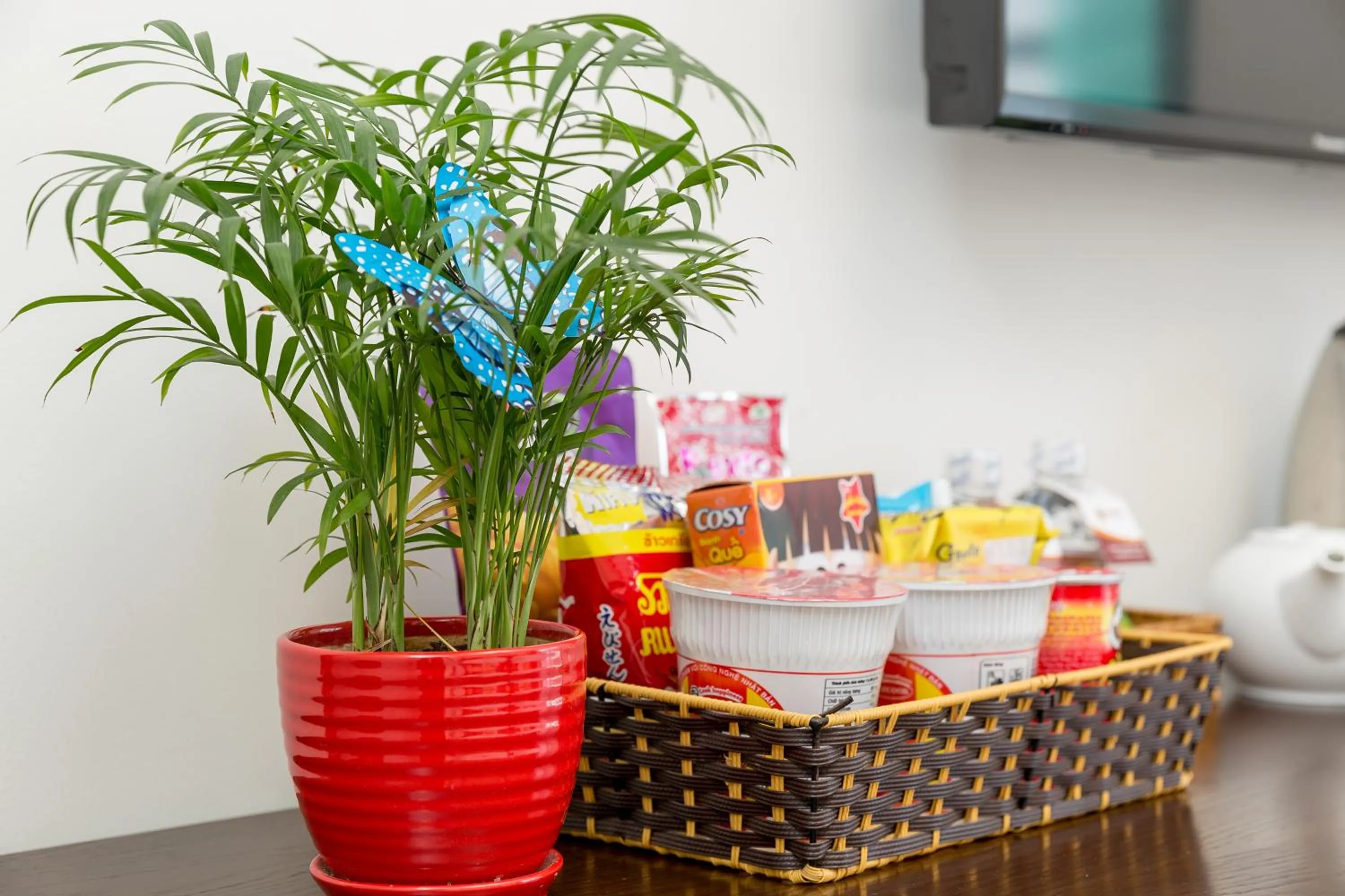 Deluxe Double or Twin Room with Balcony in Palazzo Luxury Hotel & Bistro - Central My Khe Beach Walking Street