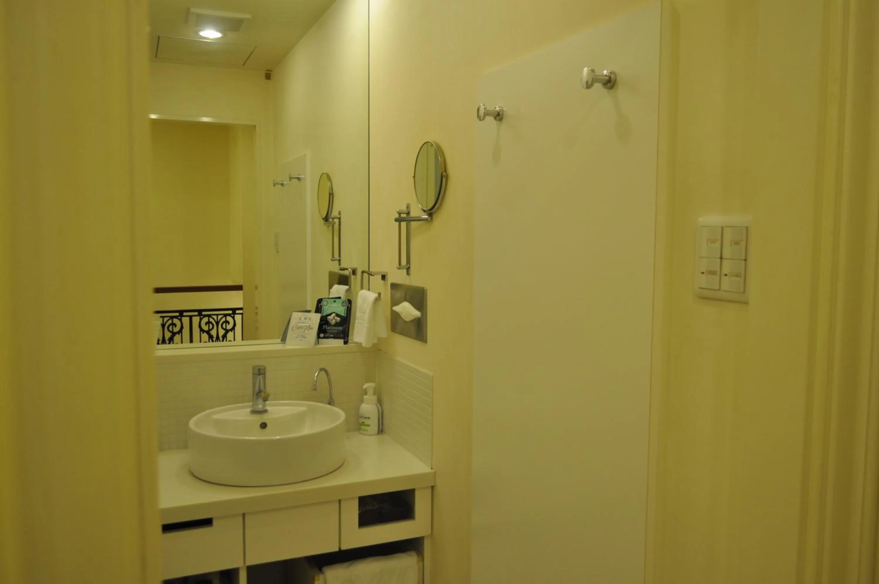 Photo of the whole room in Hotel Woo (Adults Only)