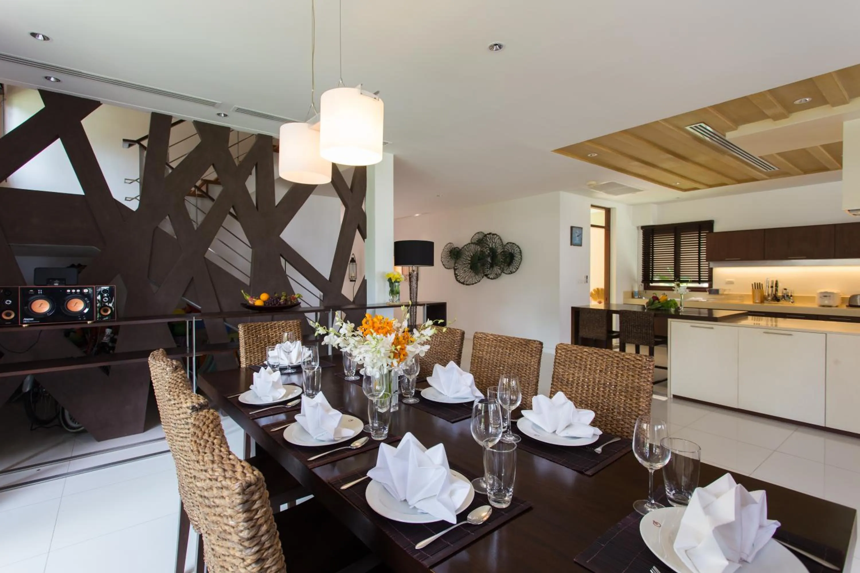 Dining area in Amatapura Beachfront Villa 10 , SHA Certified