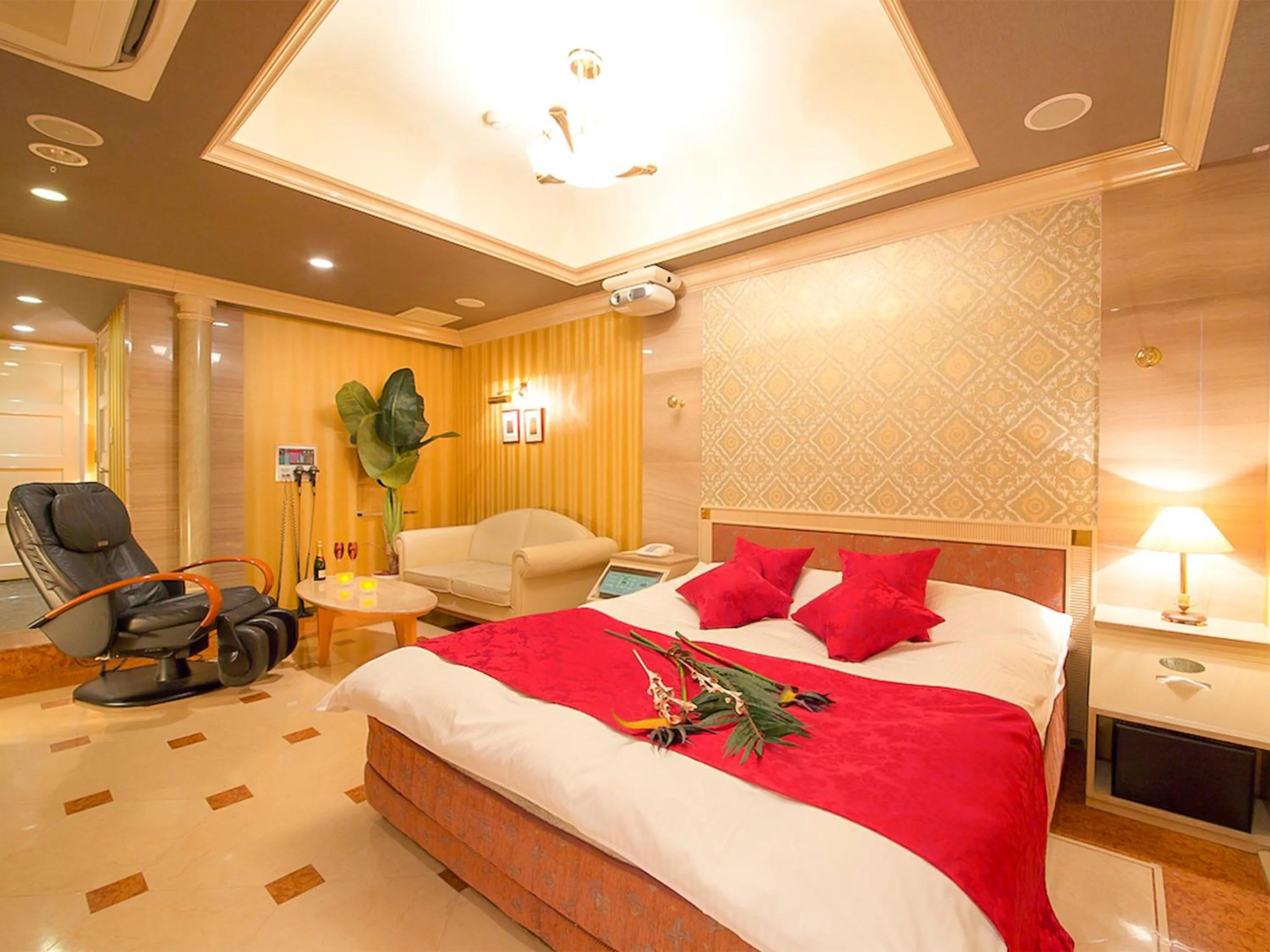 Photo of the whole room, Bed in Hotel Rocco - Adult Only Love Hotel -