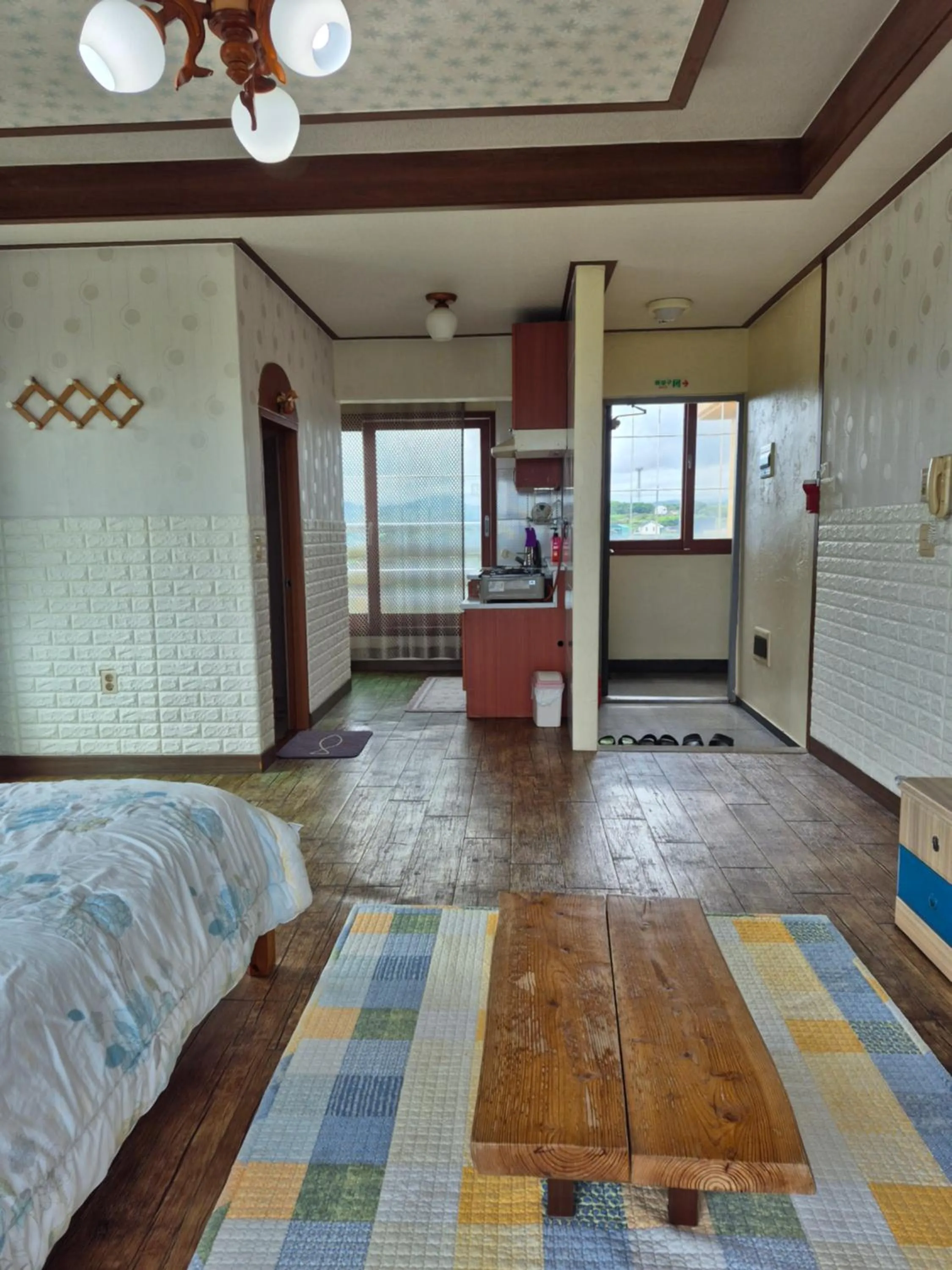 Property building, Bed in Jun House