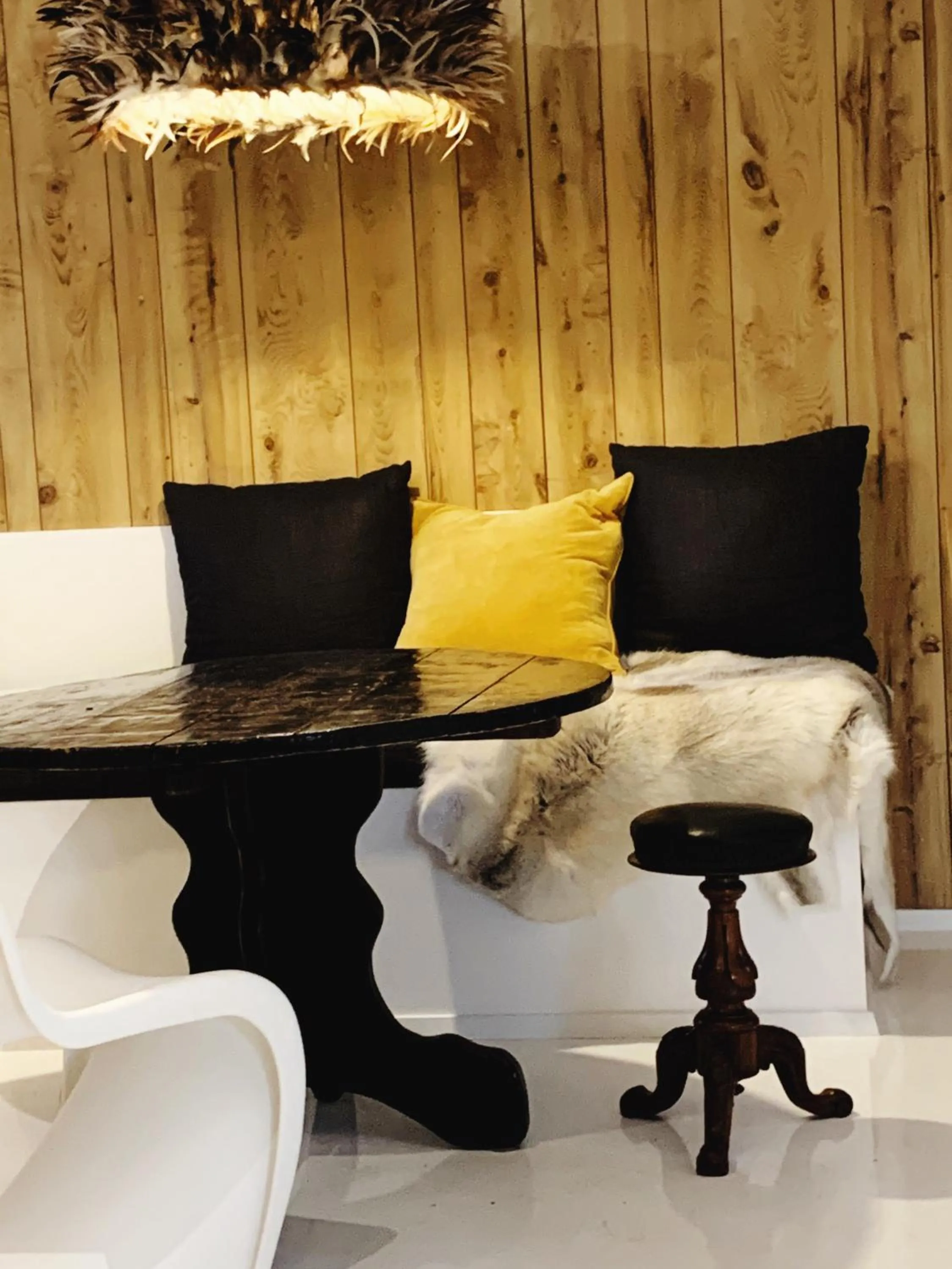 Esperance Chalet Village