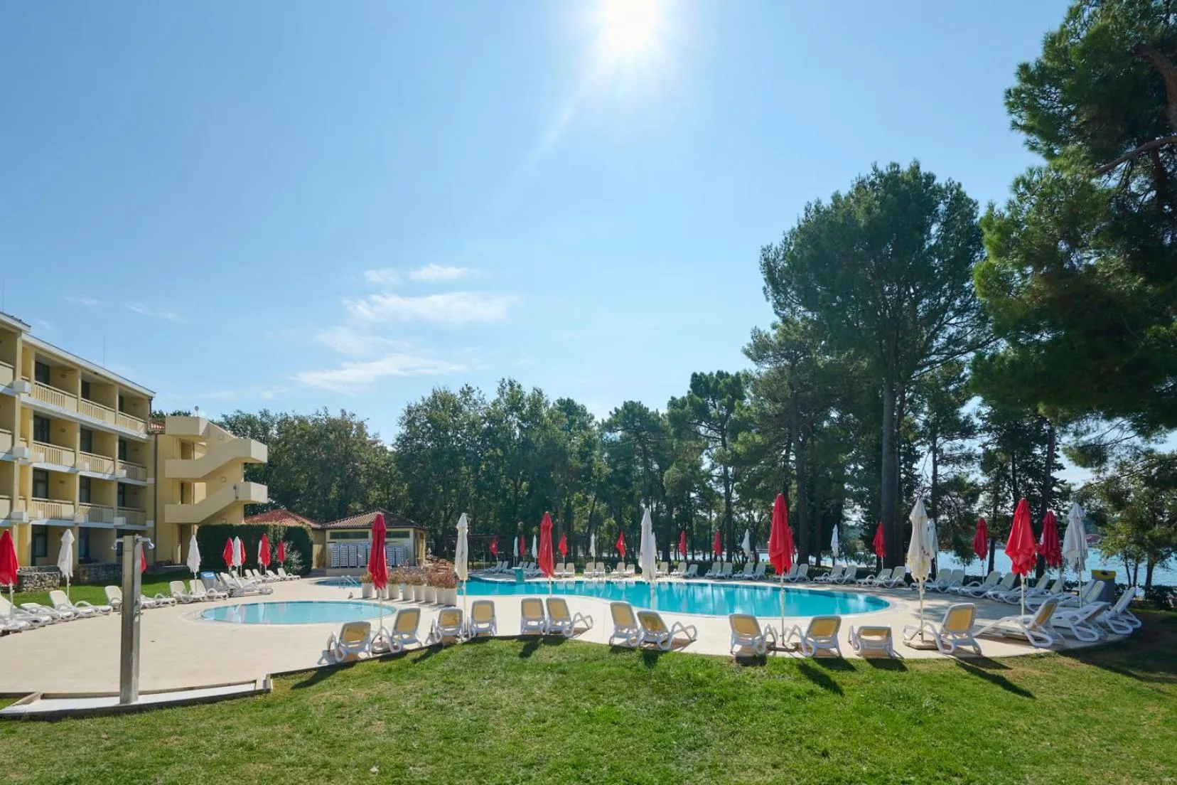 Swimming pool in Hotel Aurora Plava Laguna