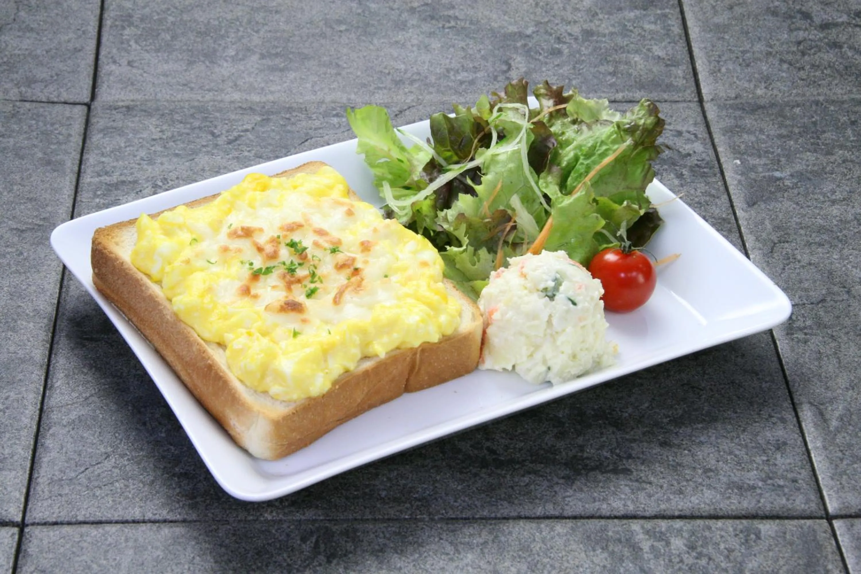 Food in ホテル アンジュエトワール 堺 - Adult Only