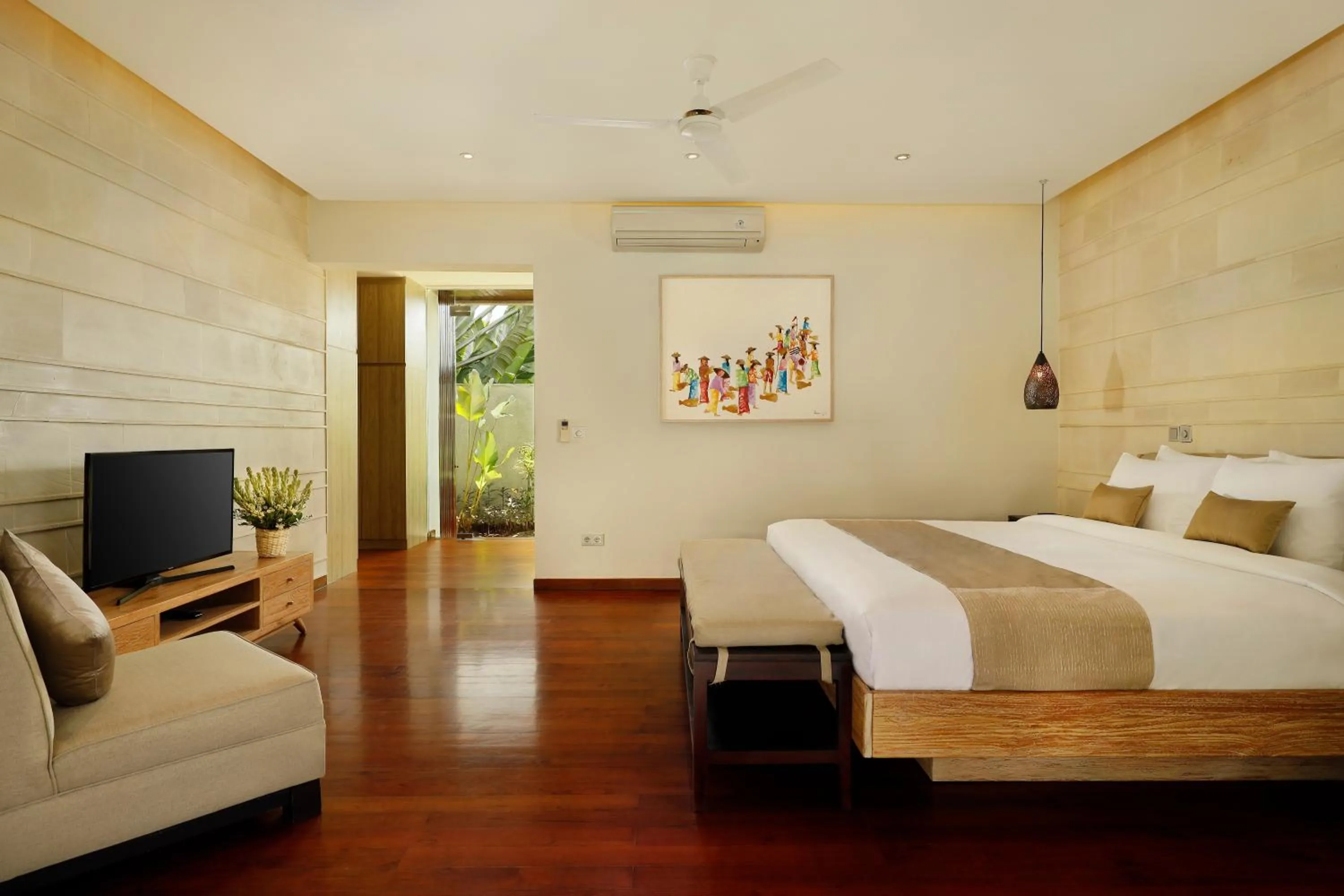 Bed in Villa Tenang by Nakula