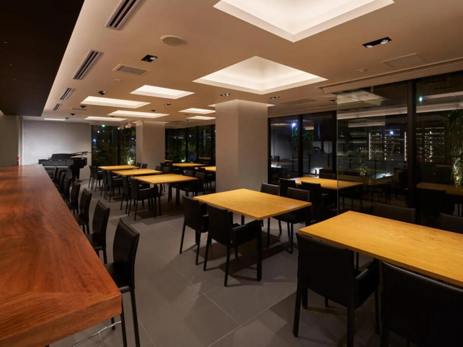 Restaurant/places to eat in Hotel Royal Garden Kisarazu