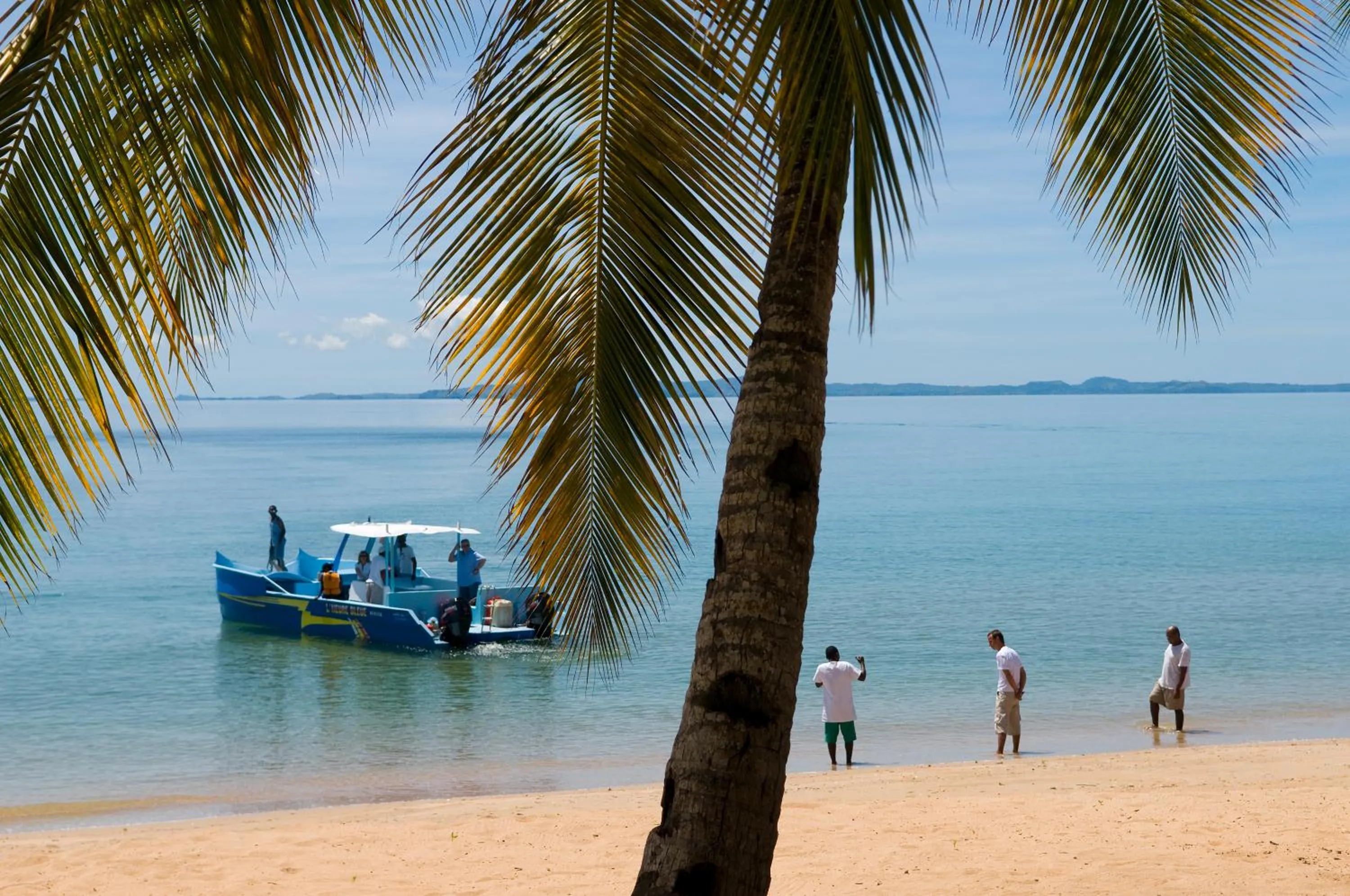 Snorkeling in Eden Lodge