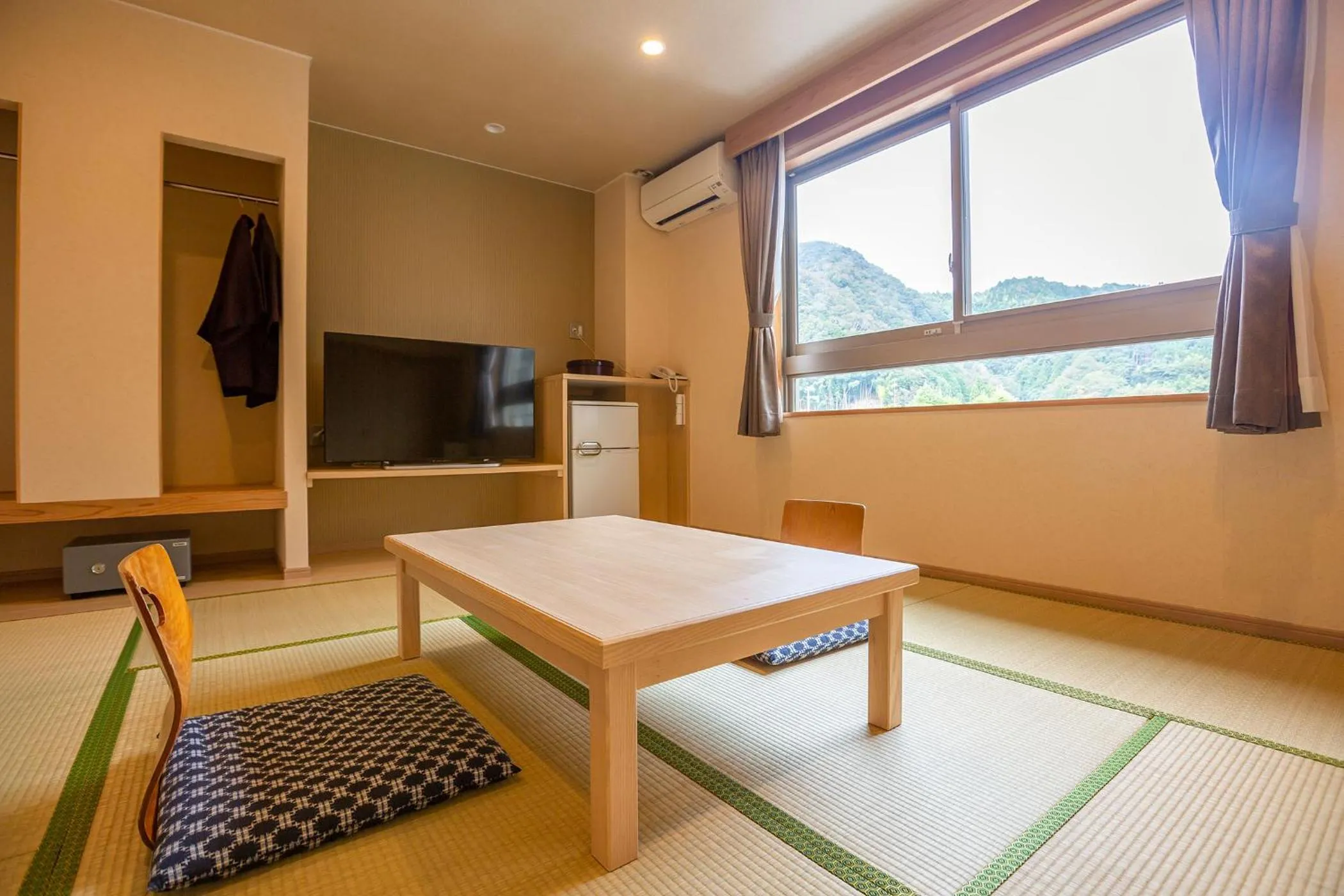 Photo of the whole room in Ooedo Onsen Monogatari Premium Kinosaki