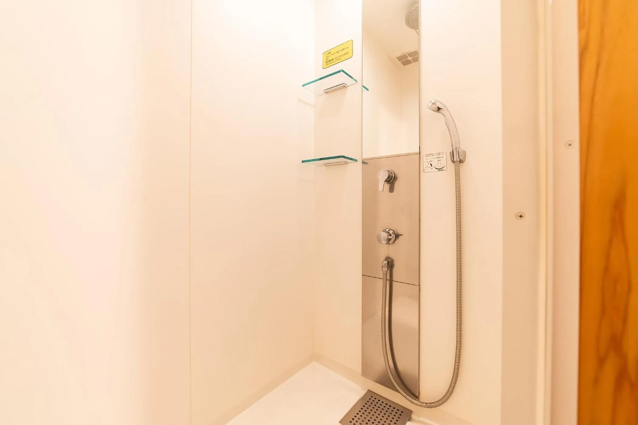 Shower in Ooedo Onsen Monogatari Premium Kinosaki