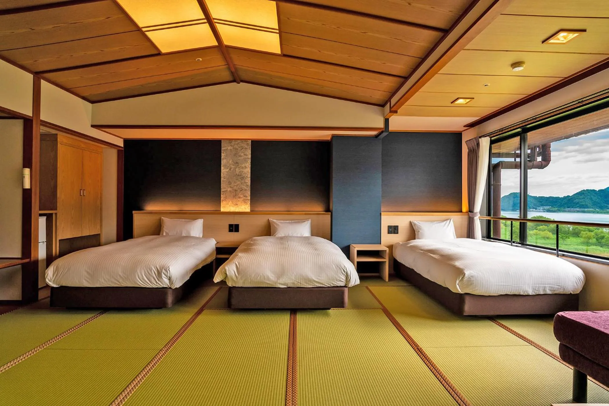 Photo of the whole room, Bed in Ooedo Onsen Monogatari Premium Kinosaki