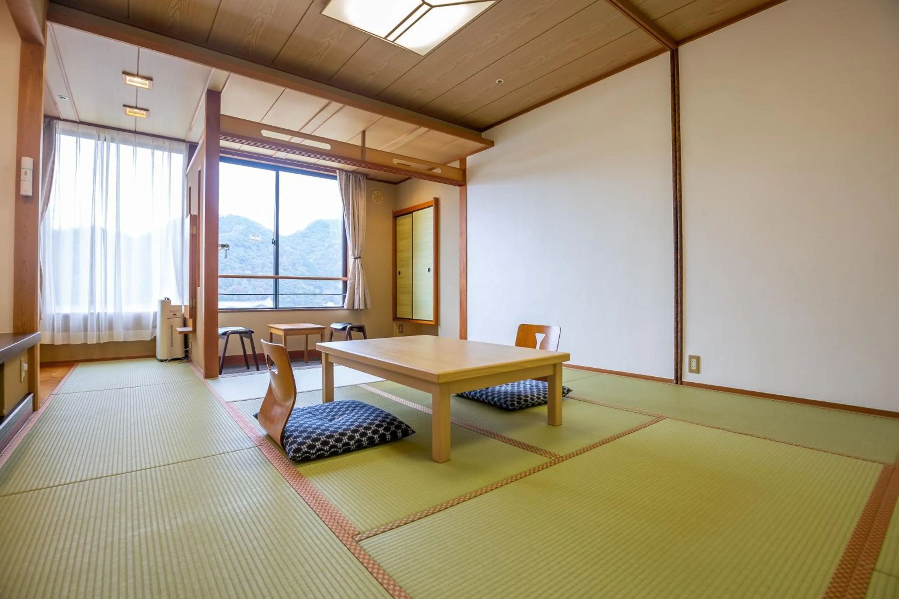 Photo of the whole room in Ooedo Onsen Monogatari Premium Kinosaki