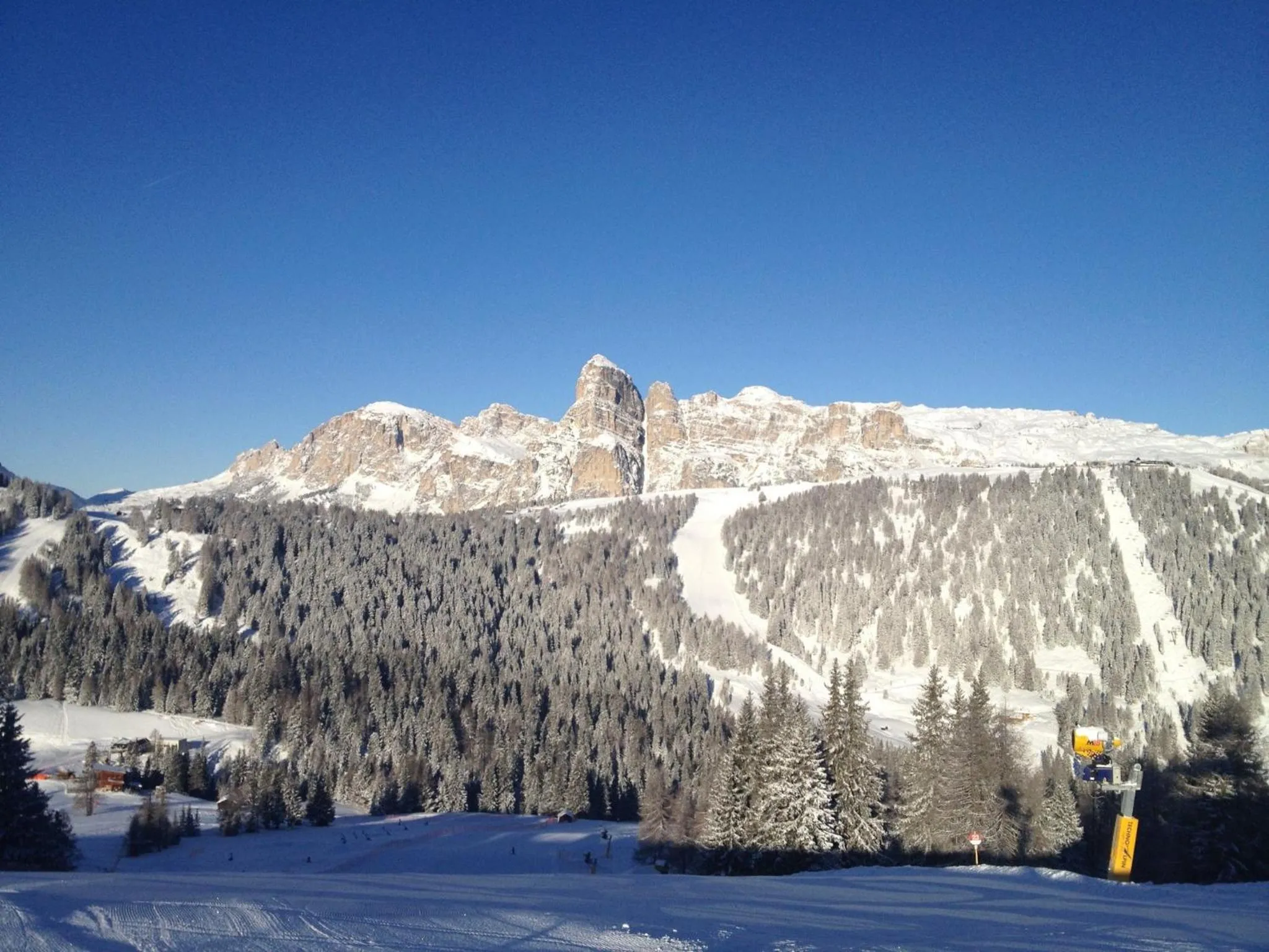 Skiing in Garni Raetia